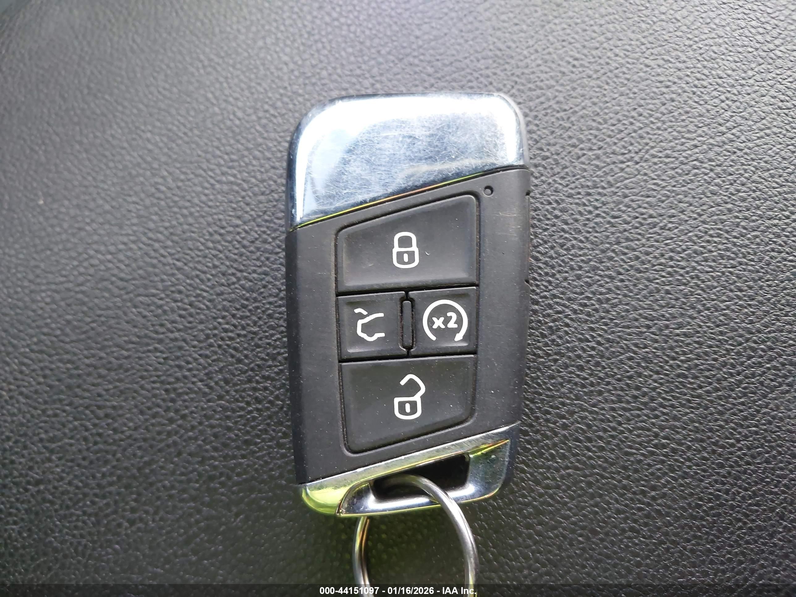 VOLKSWAGEN ATLAS image 11