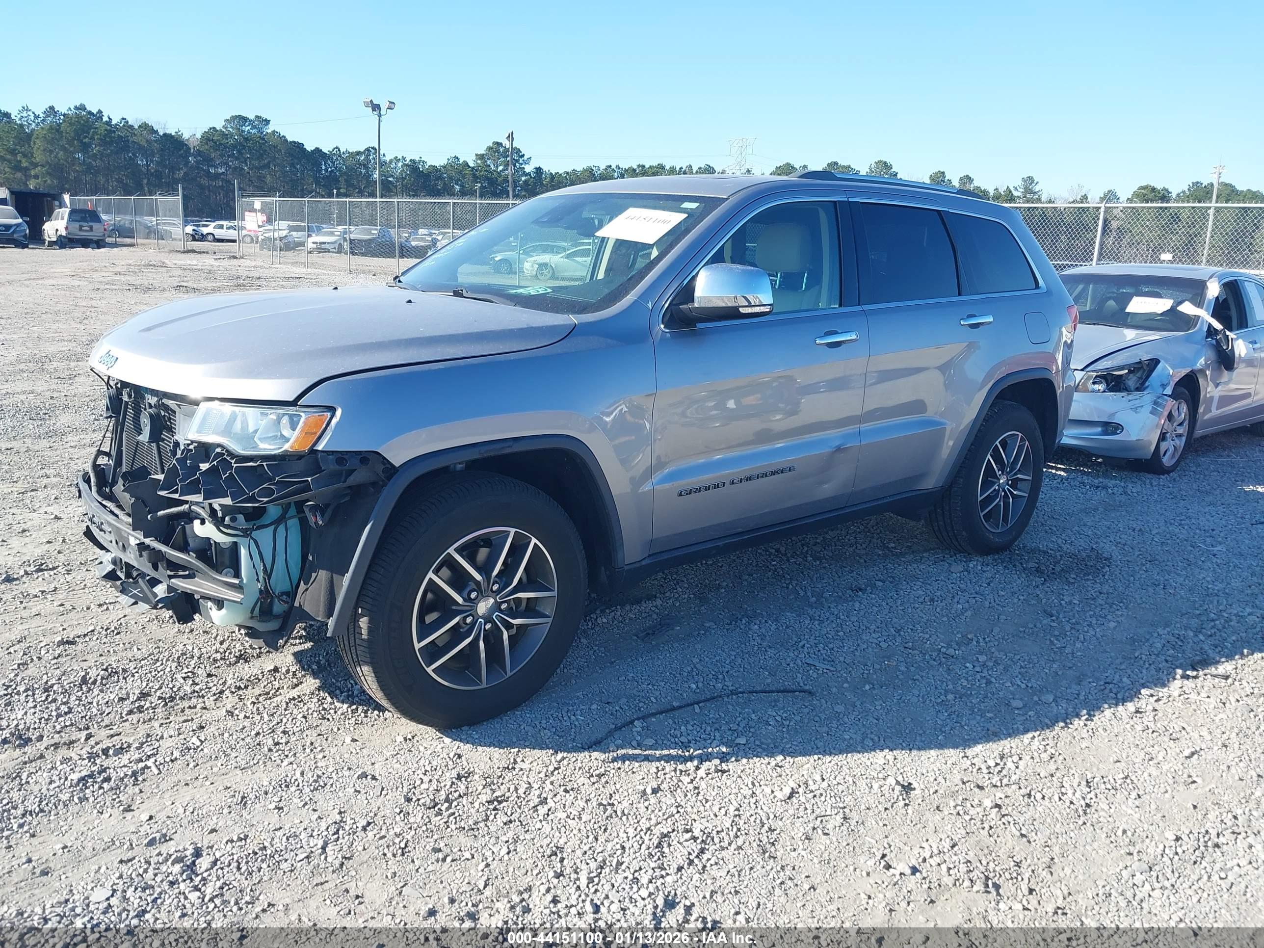 JEEP GRAND image 2
