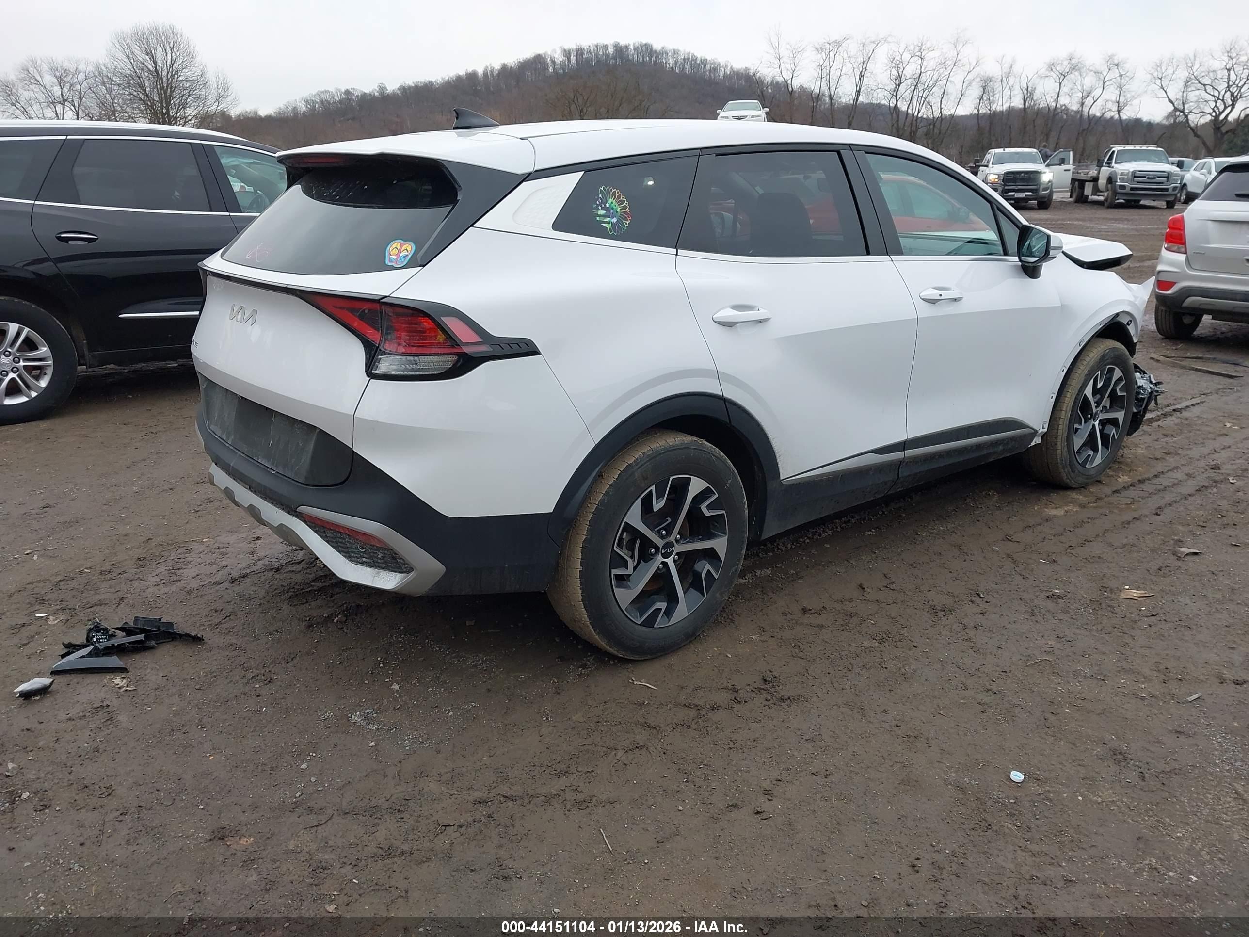 KIA SPORTAGE image 4