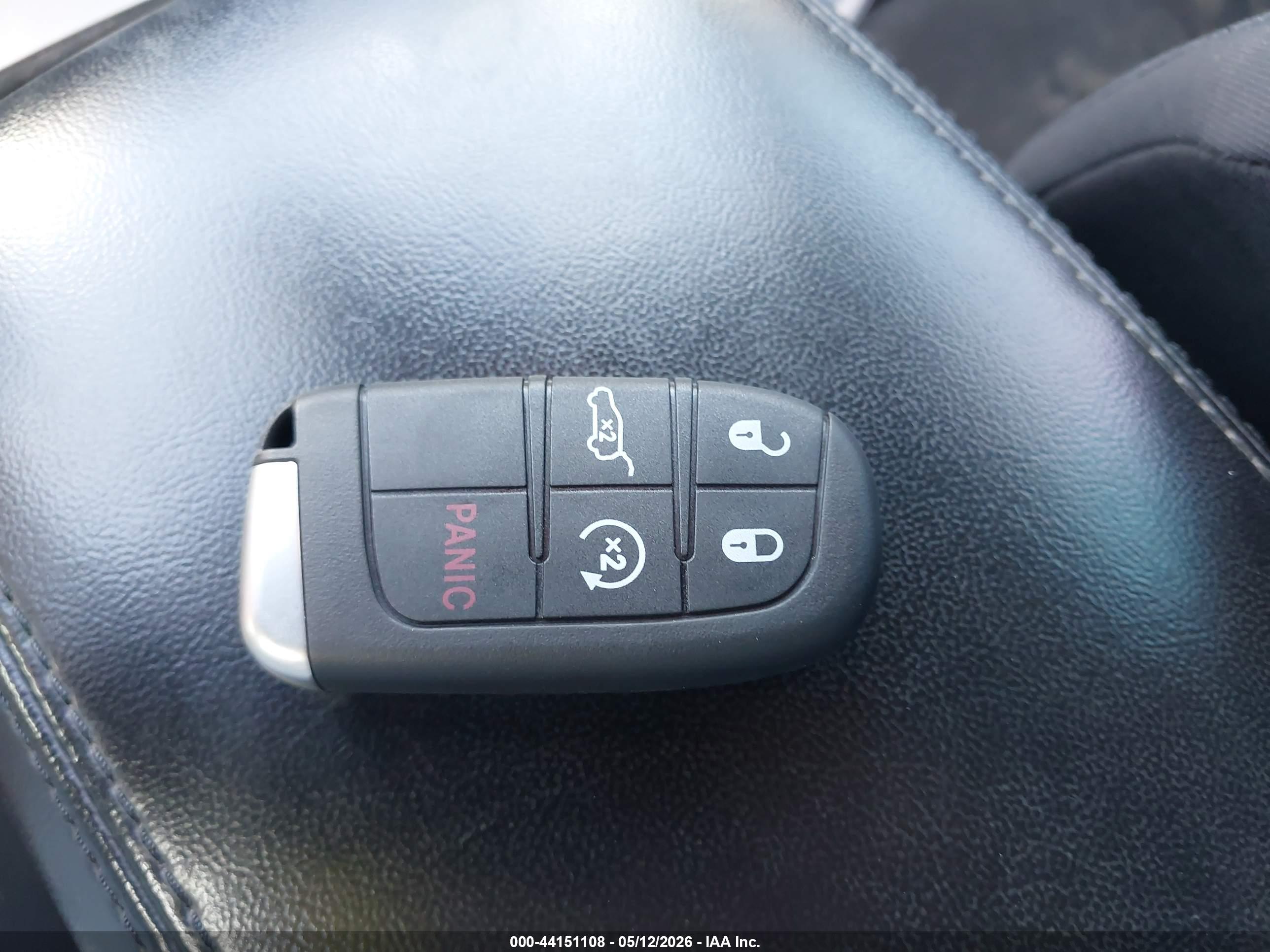 JEEP GRAND image 11