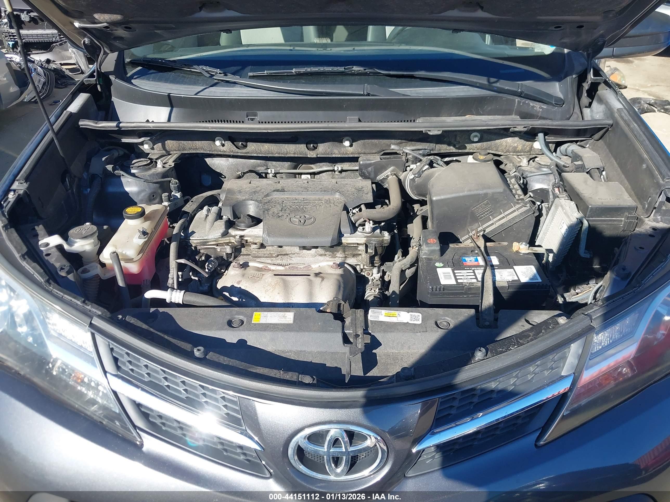 TOYOTA RAV4 image 10