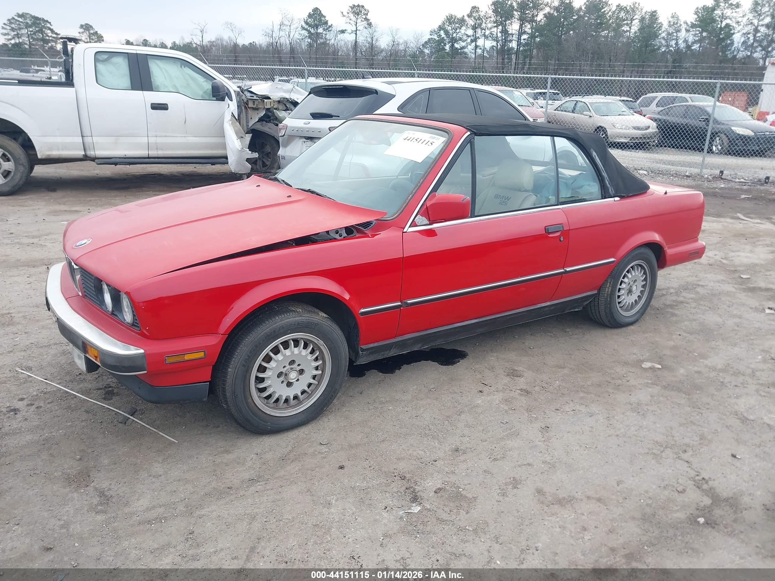 BMW 325 image 2