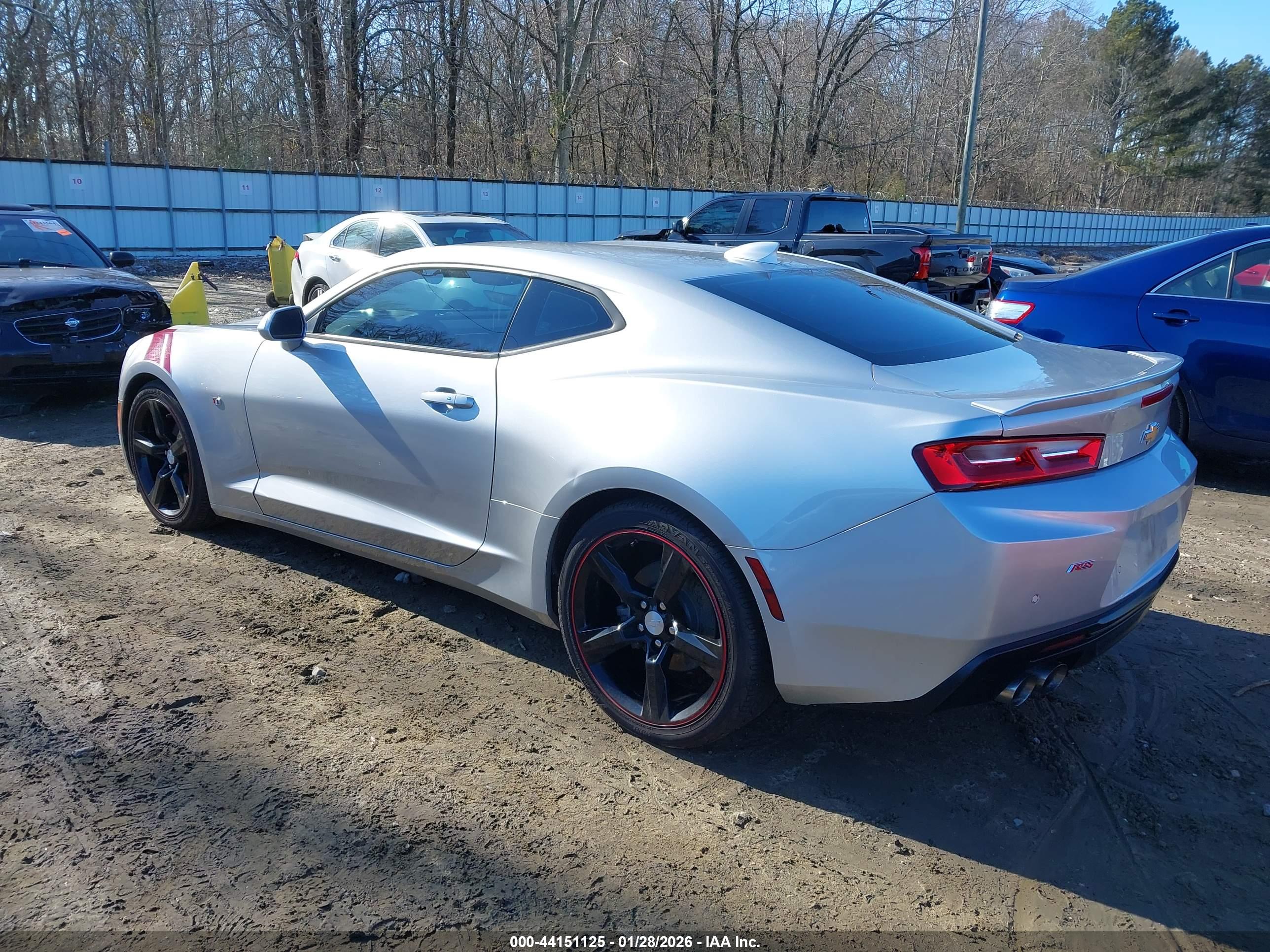 CHEVROLET CAMARO image 3
