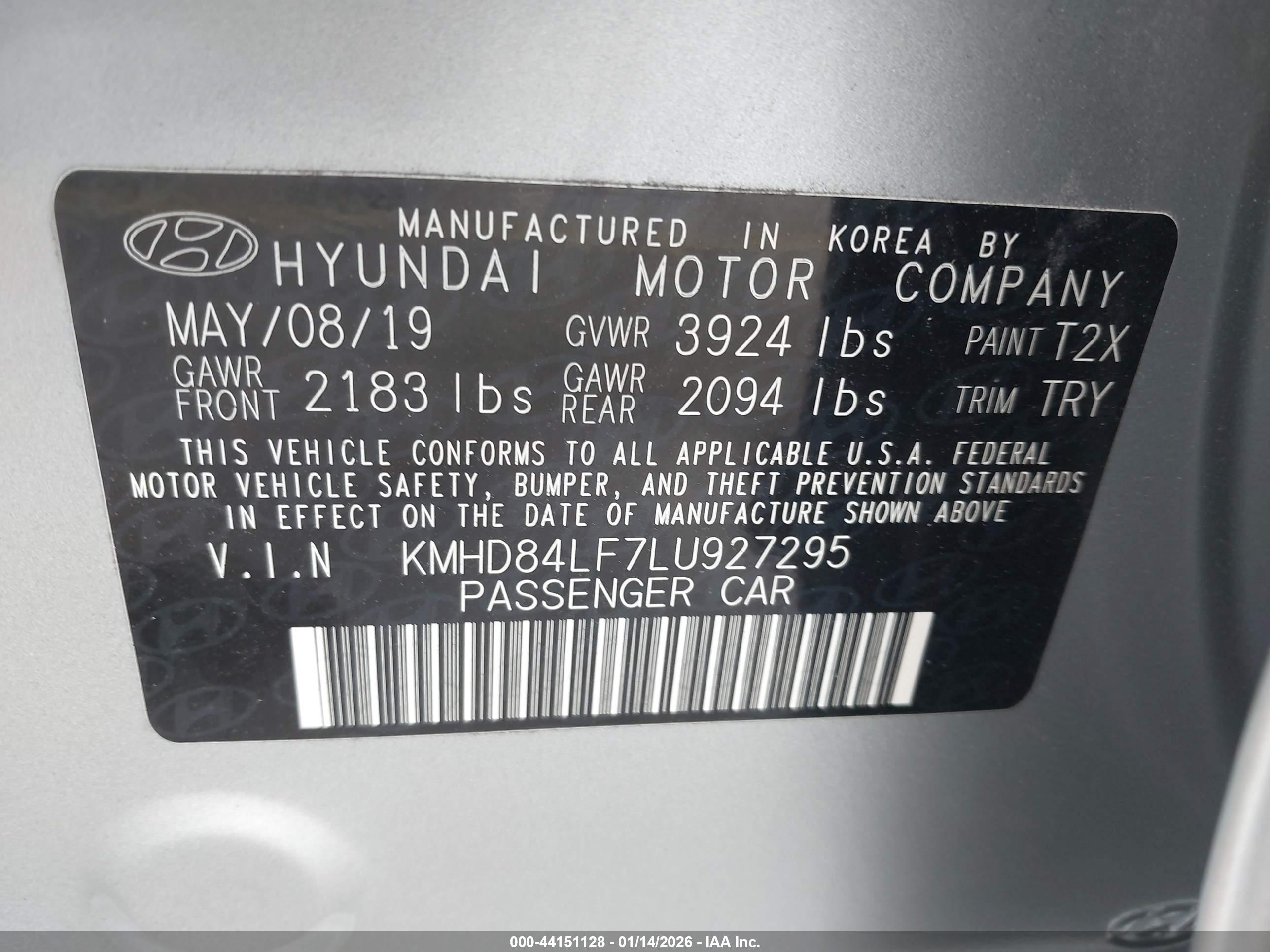HYUNDAI ELANTRA image 9