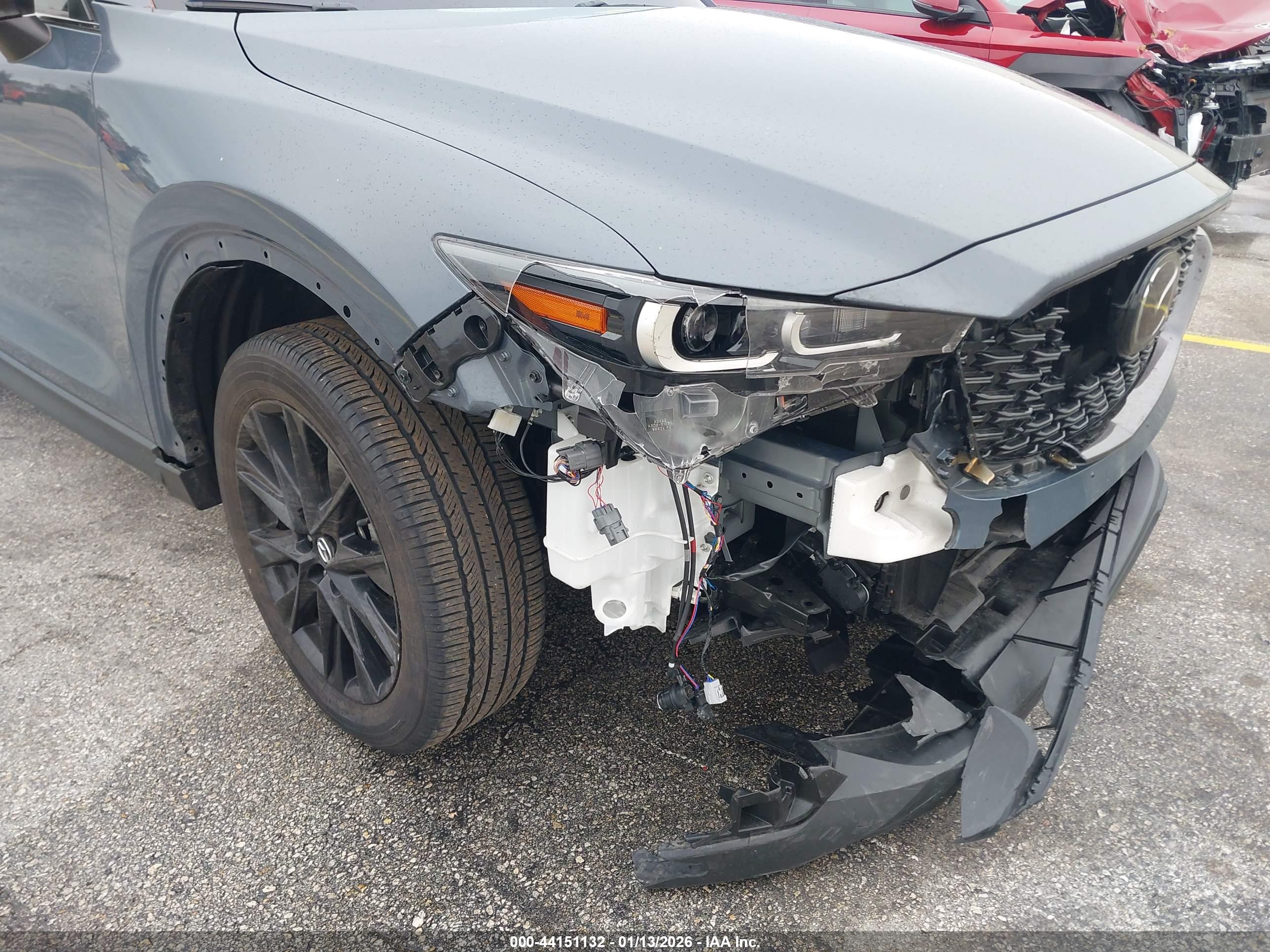 MAZDA CX-5 image 6