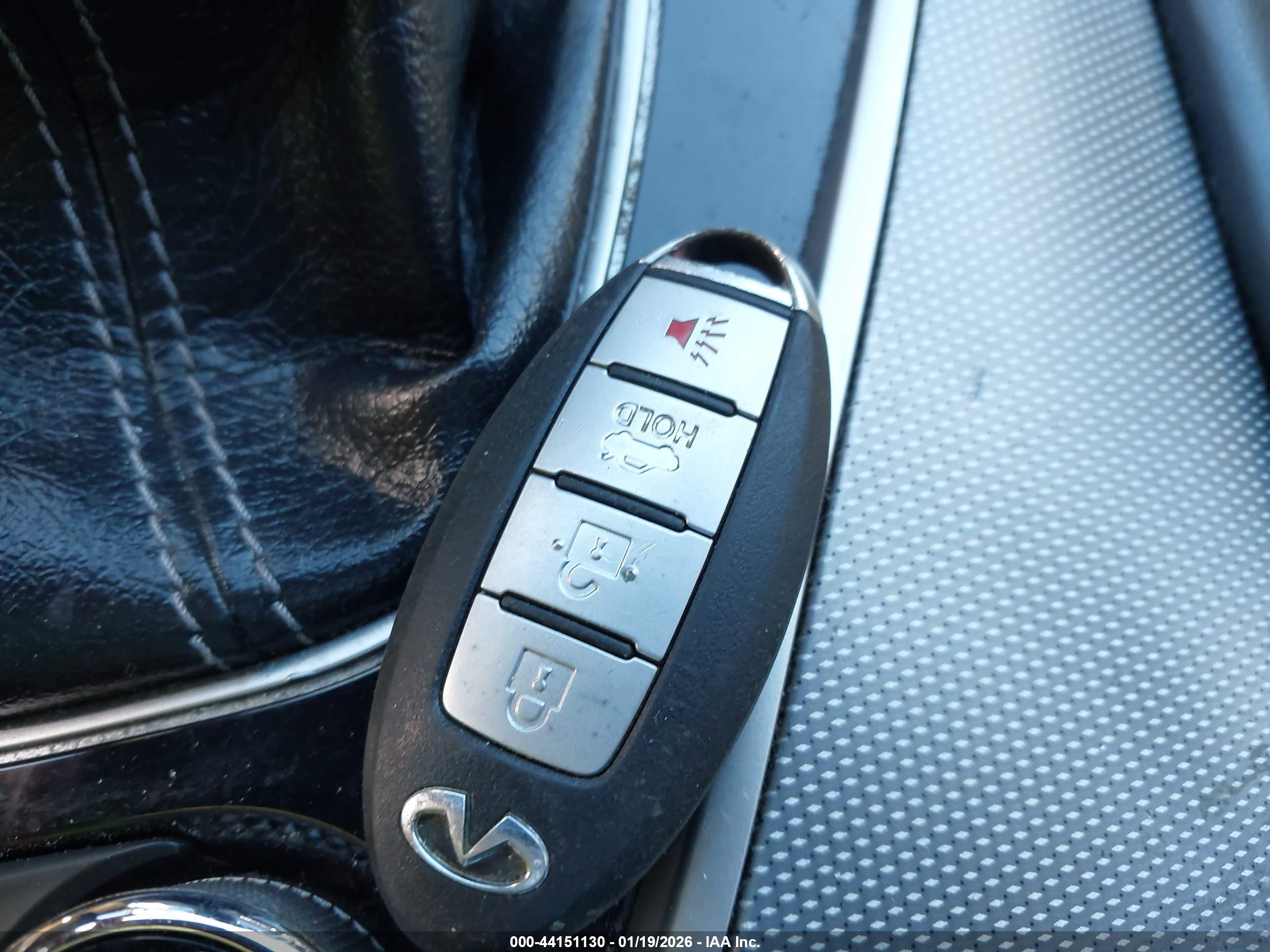 INFINITI Q50 image 11