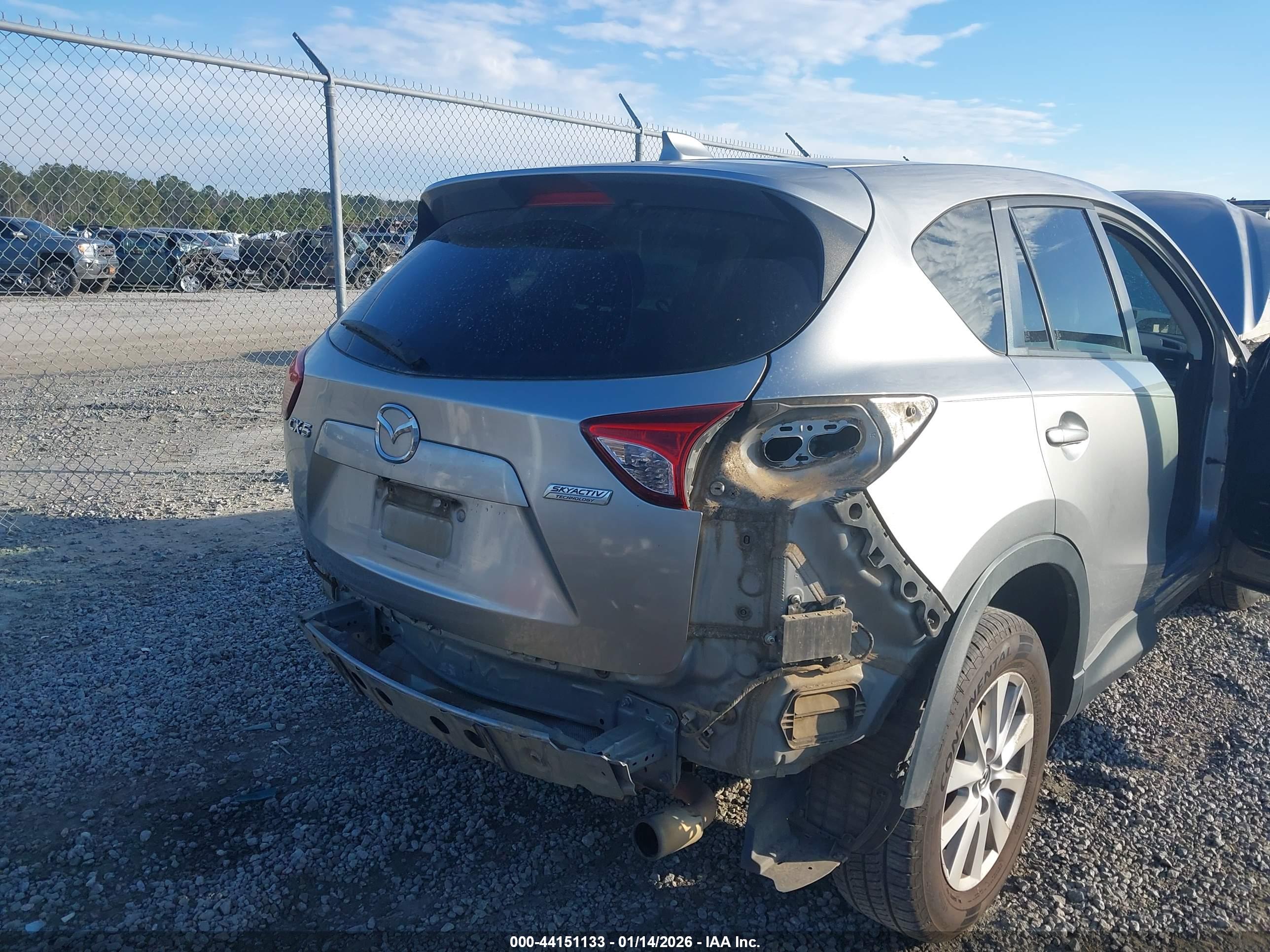 MAZDA CX-5 image 6