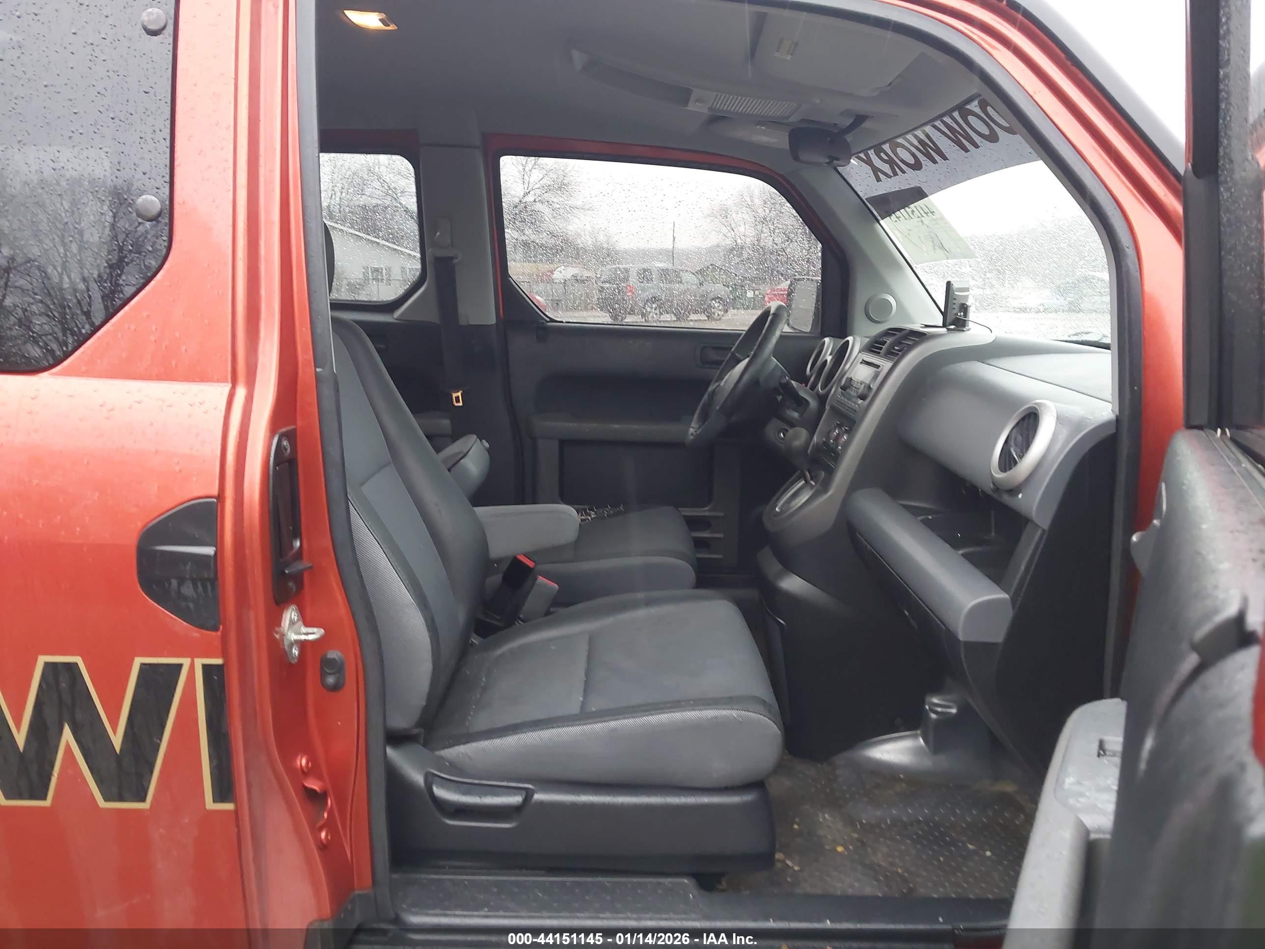 HONDA ELEMENT image 5