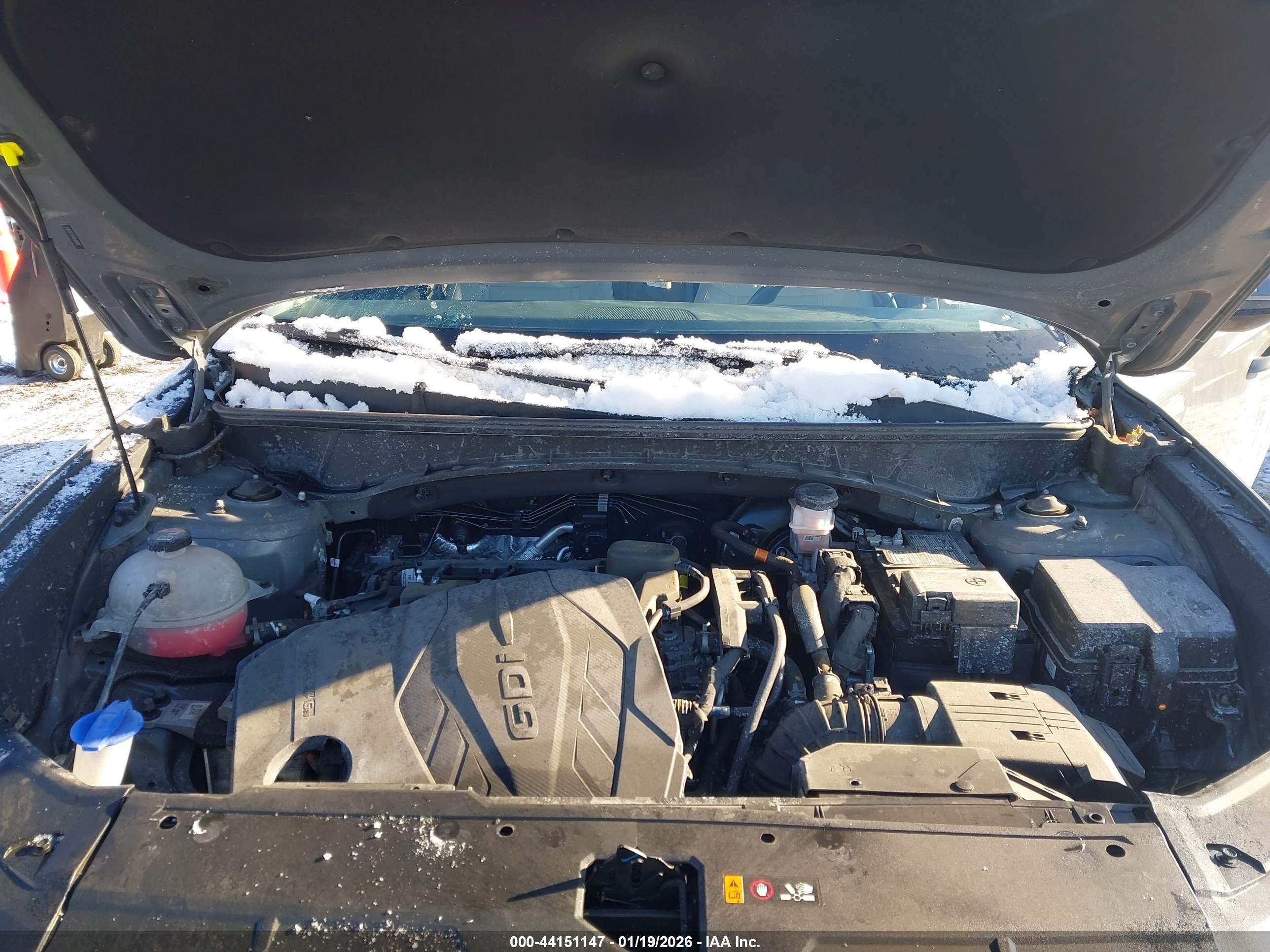 HYUNDAI TUCSON image 10