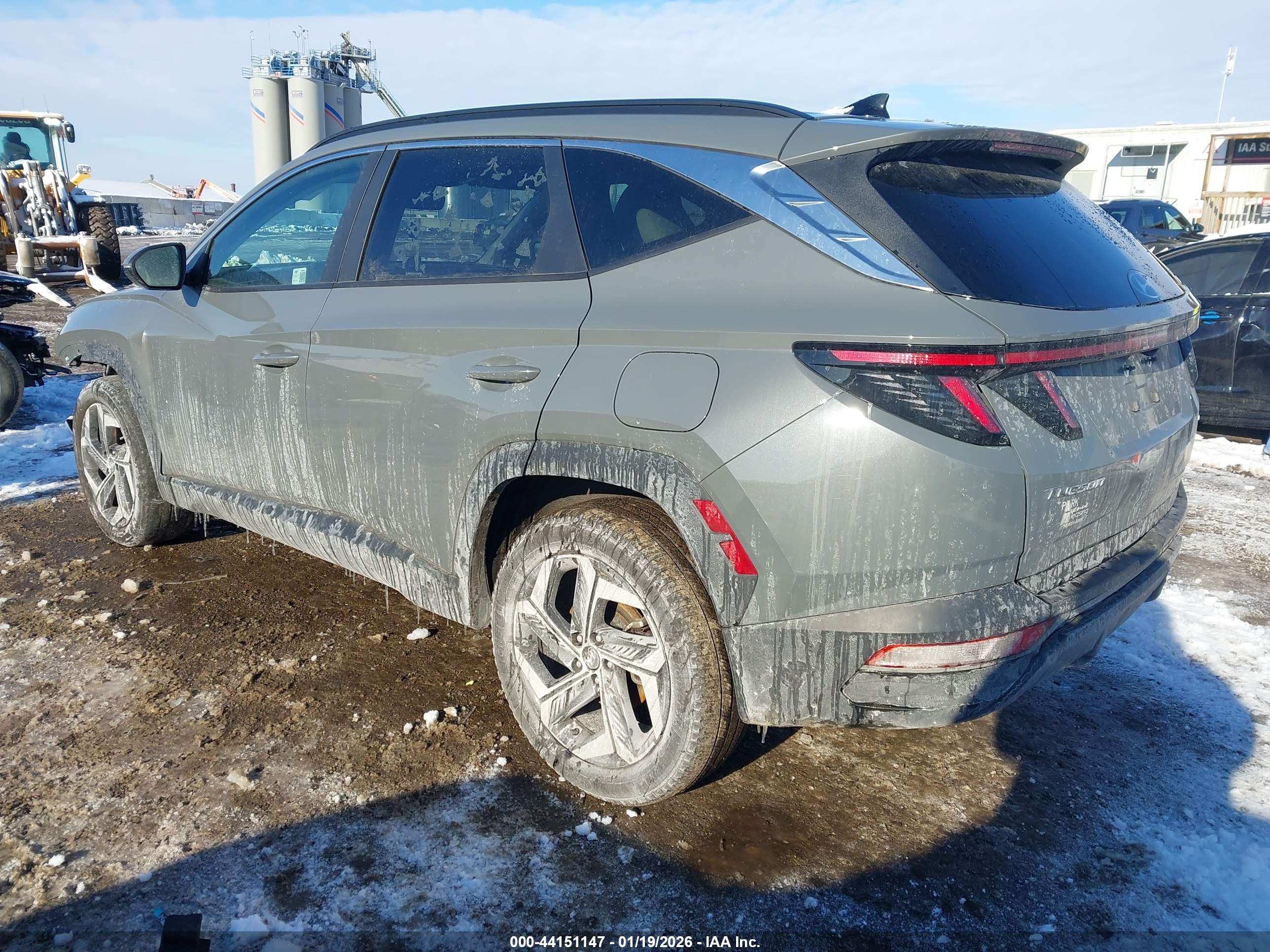 HYUNDAI TUCSON image 3
