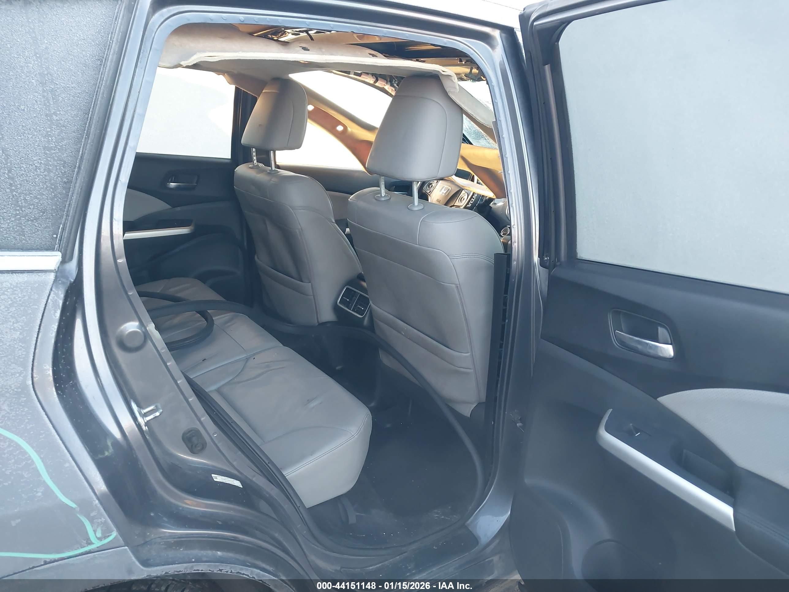 HONDA CR-V image 8