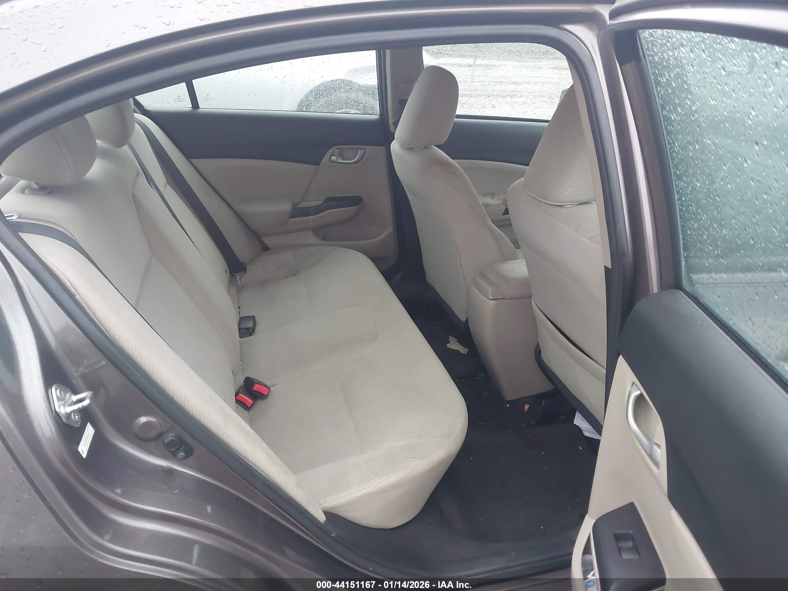 HONDA CIVIC image 8
