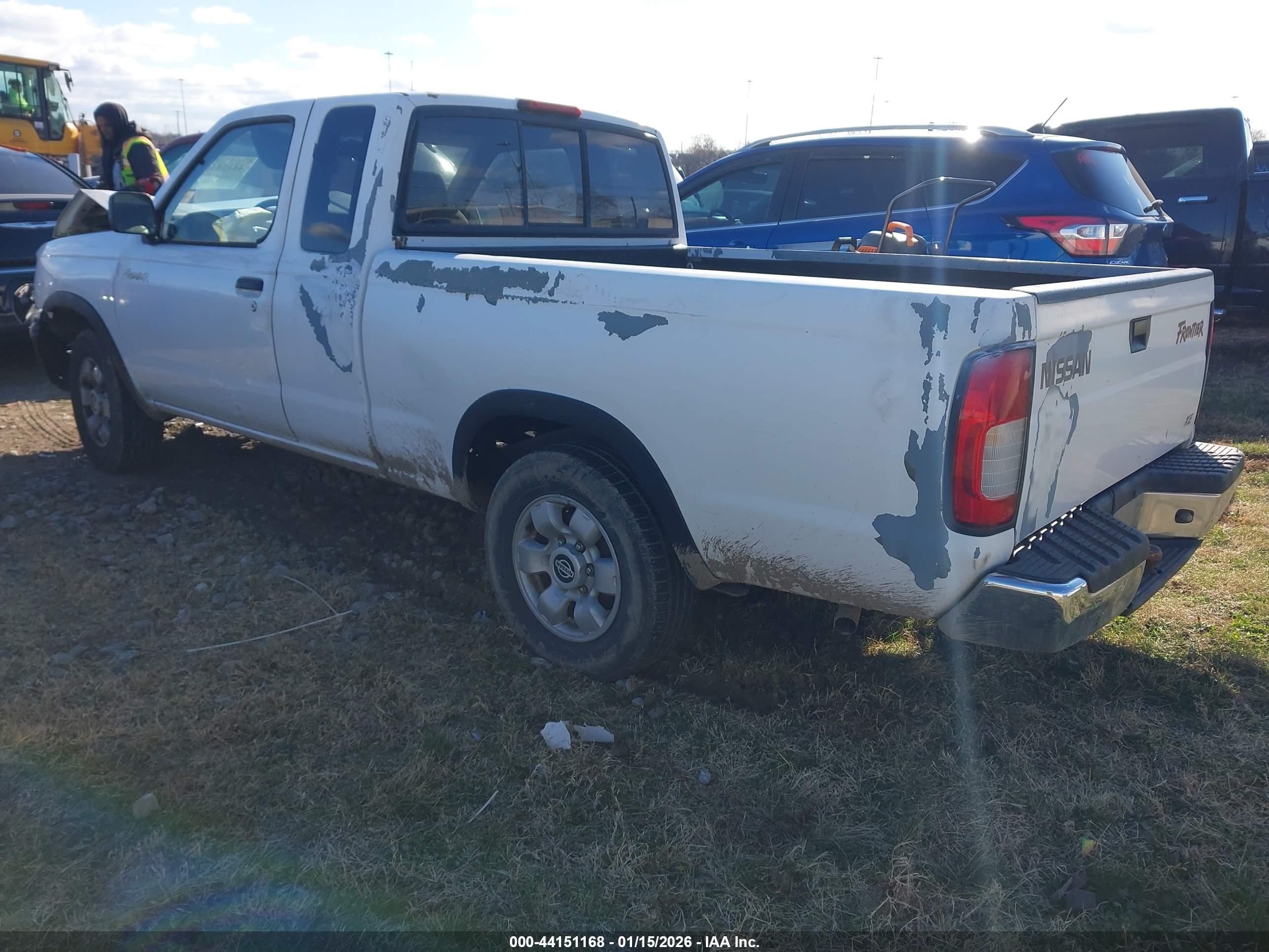 NISSAN FRONTIER image 3