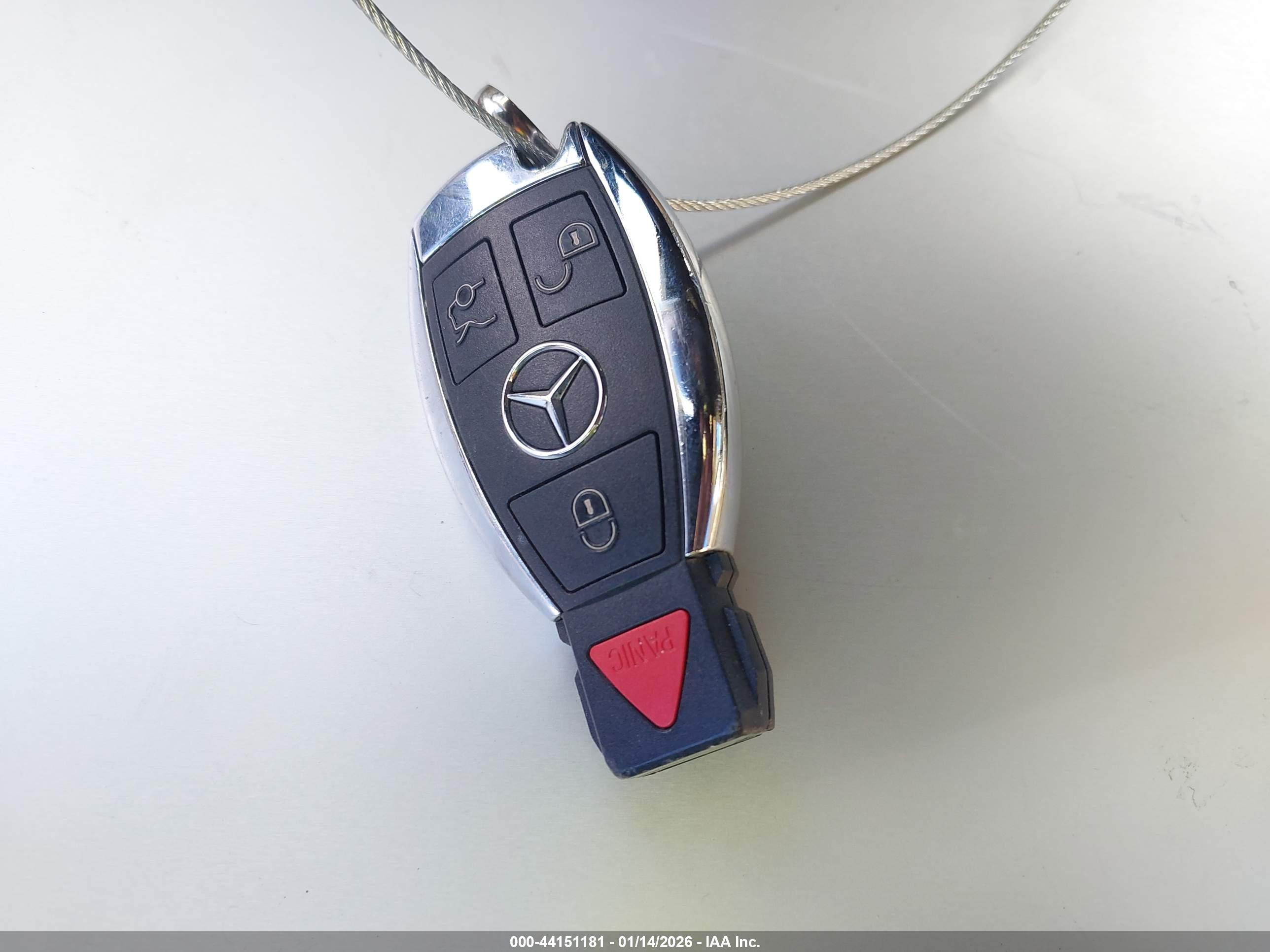 MERCEDES-BENZ C image 11