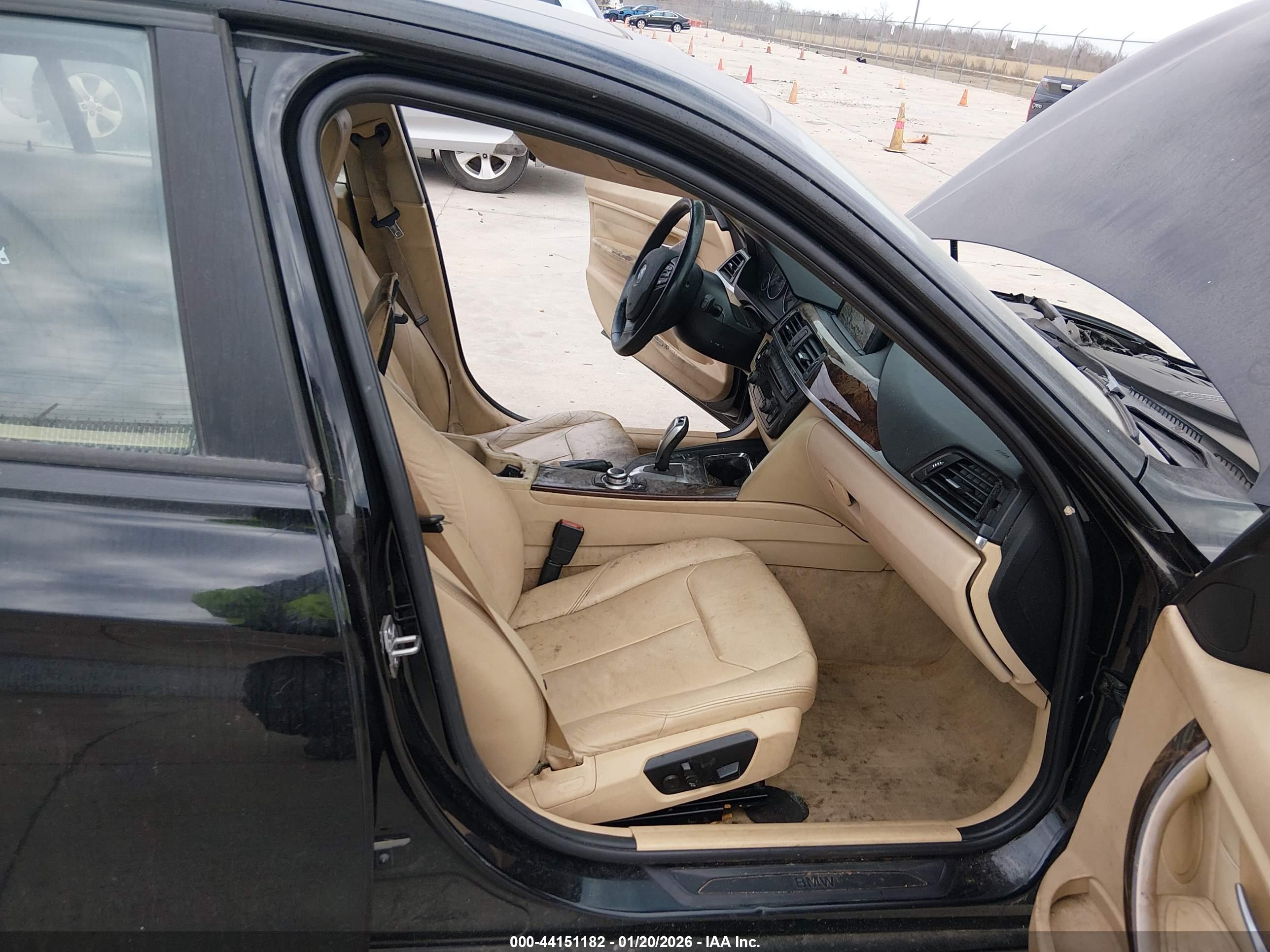 BMW 328I image 5