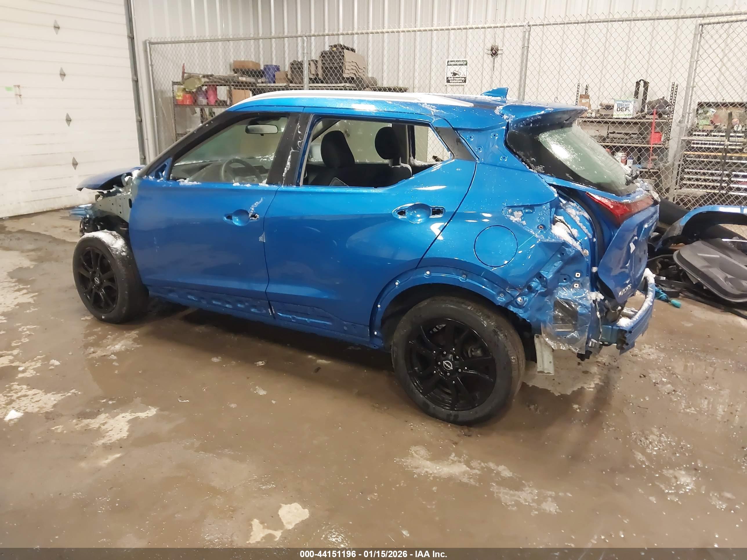 NISSAN KICKS image 3