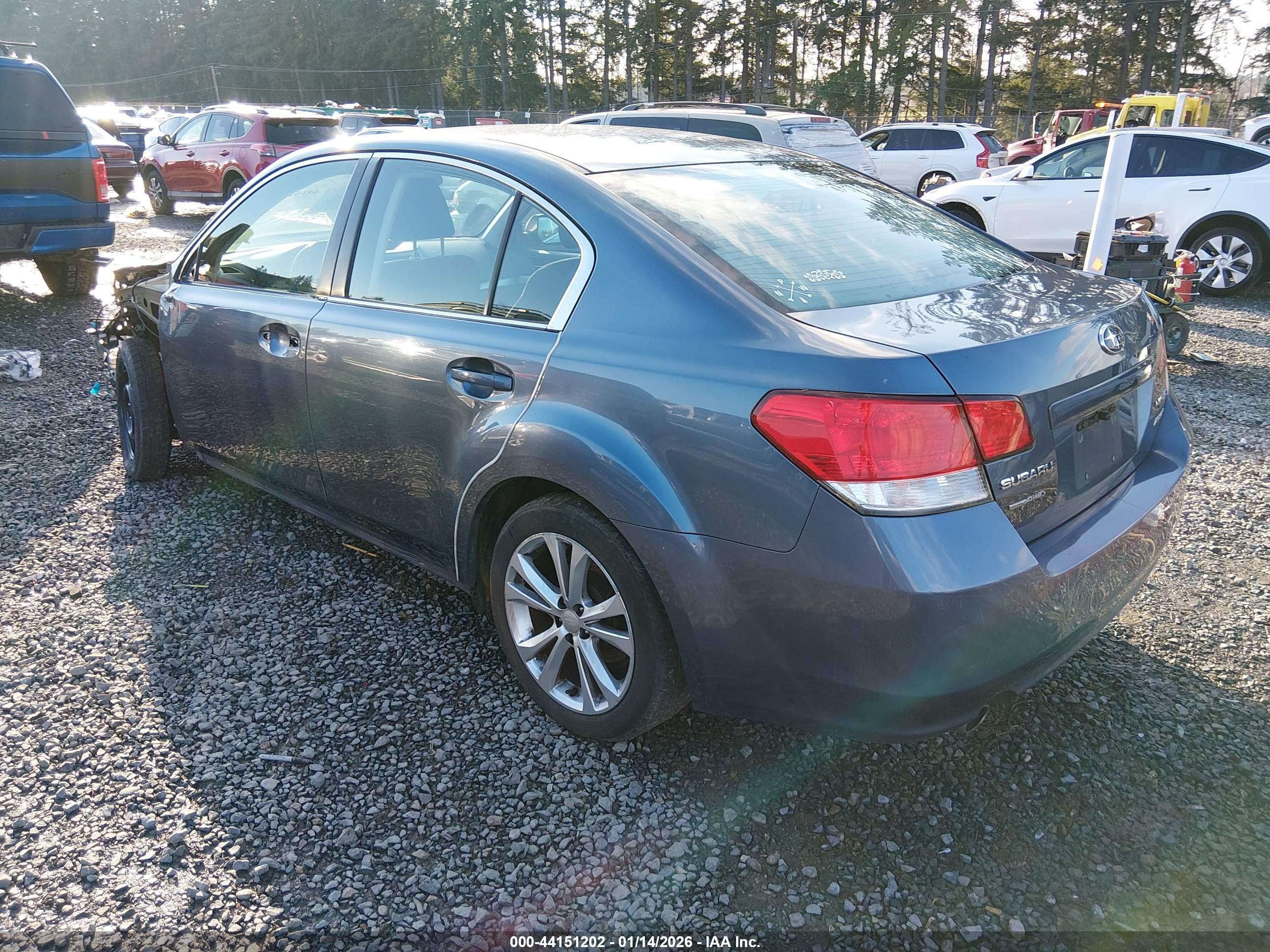SUBARU LEGACY image 3