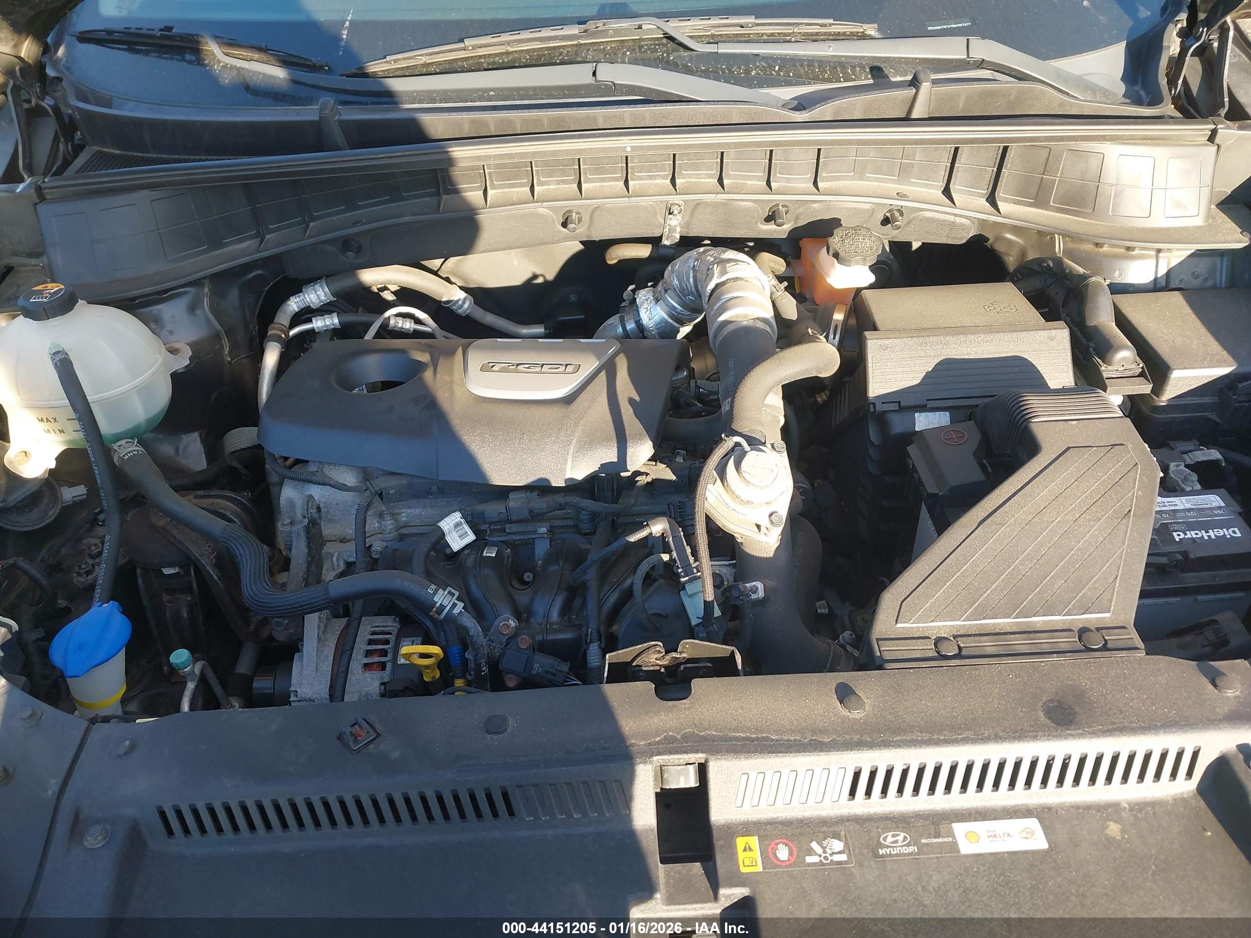 HYUNDAI TUCSON image 10