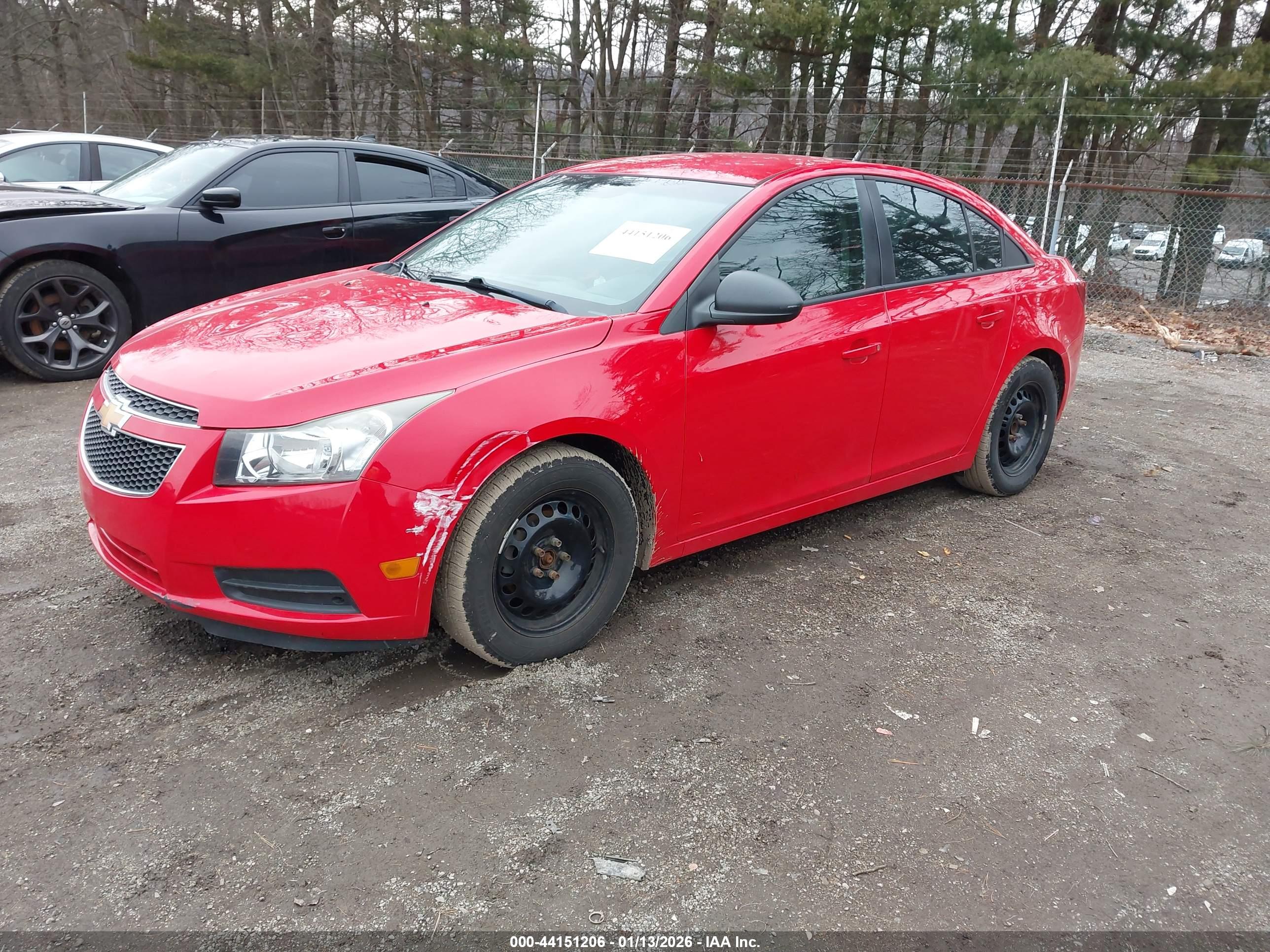 CHEVROLET CRUZE image 2