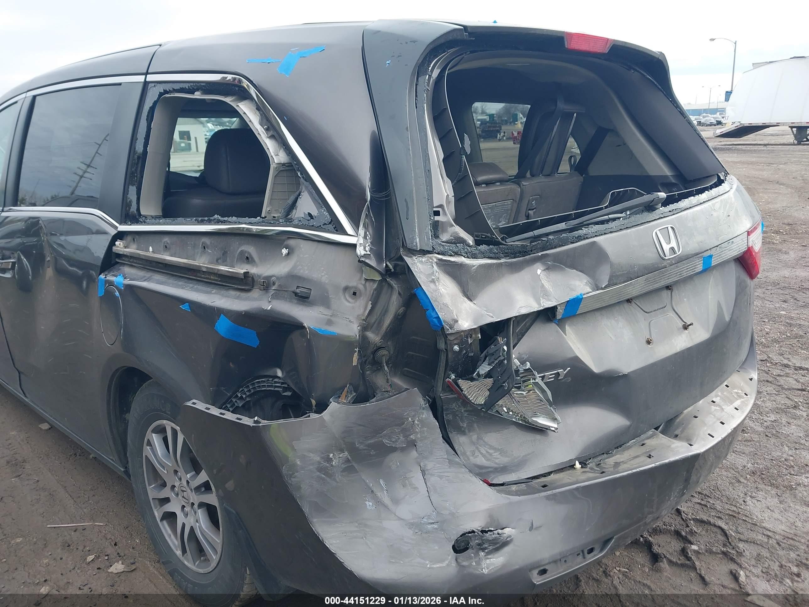 HONDA ODYSSEY image 6