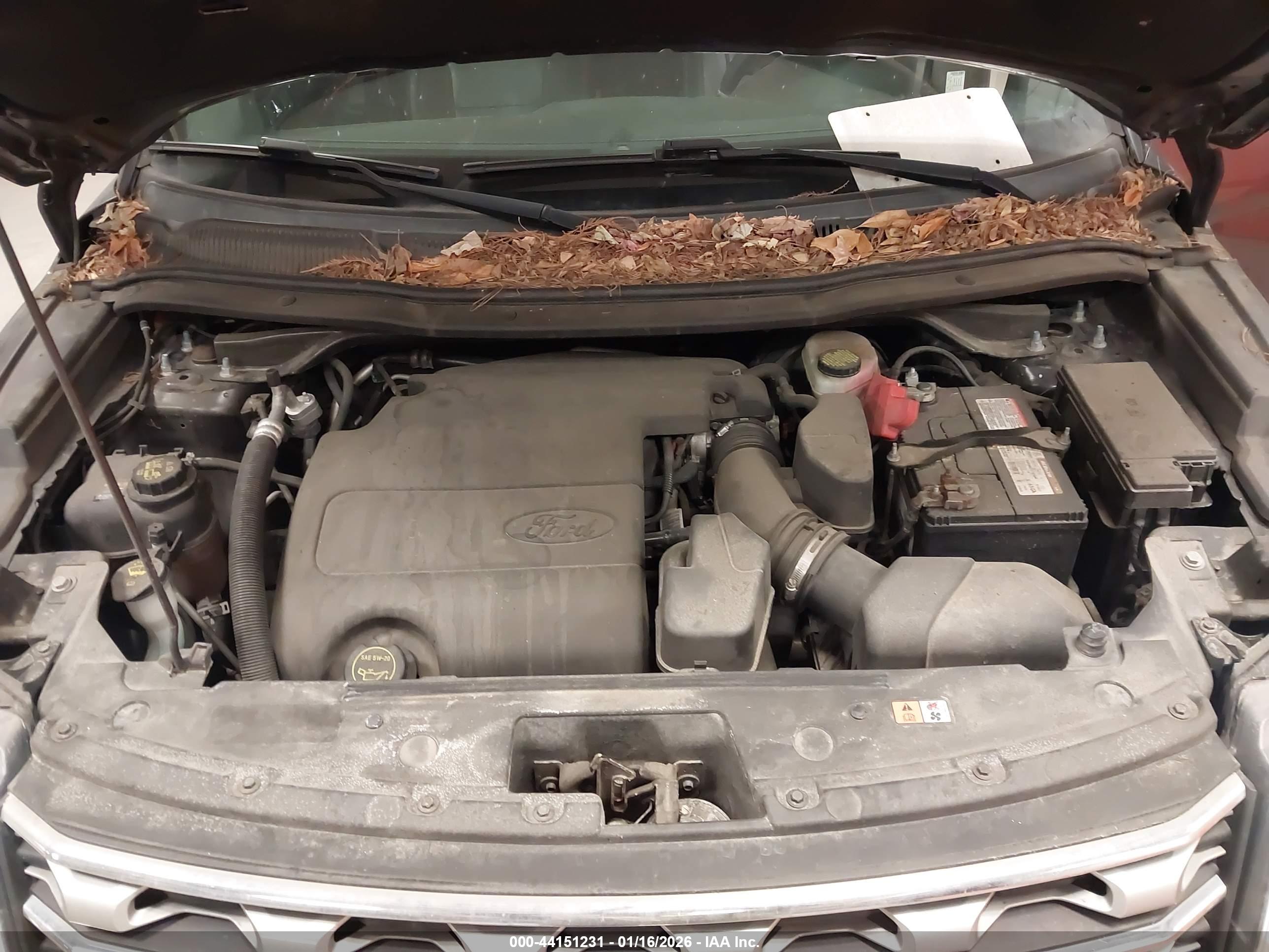FORD EXPLORER image 10