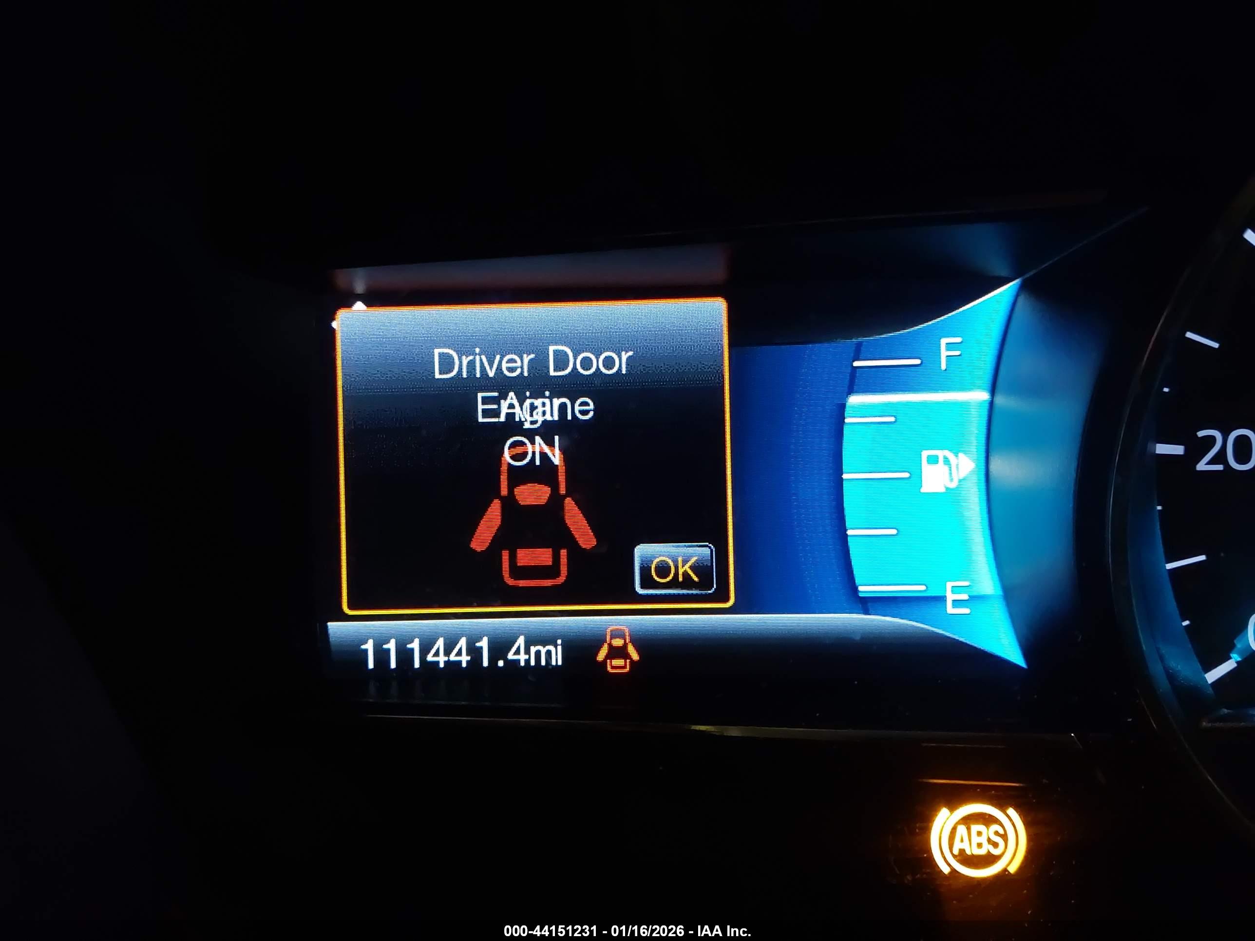 FORD EXPLORER image 7