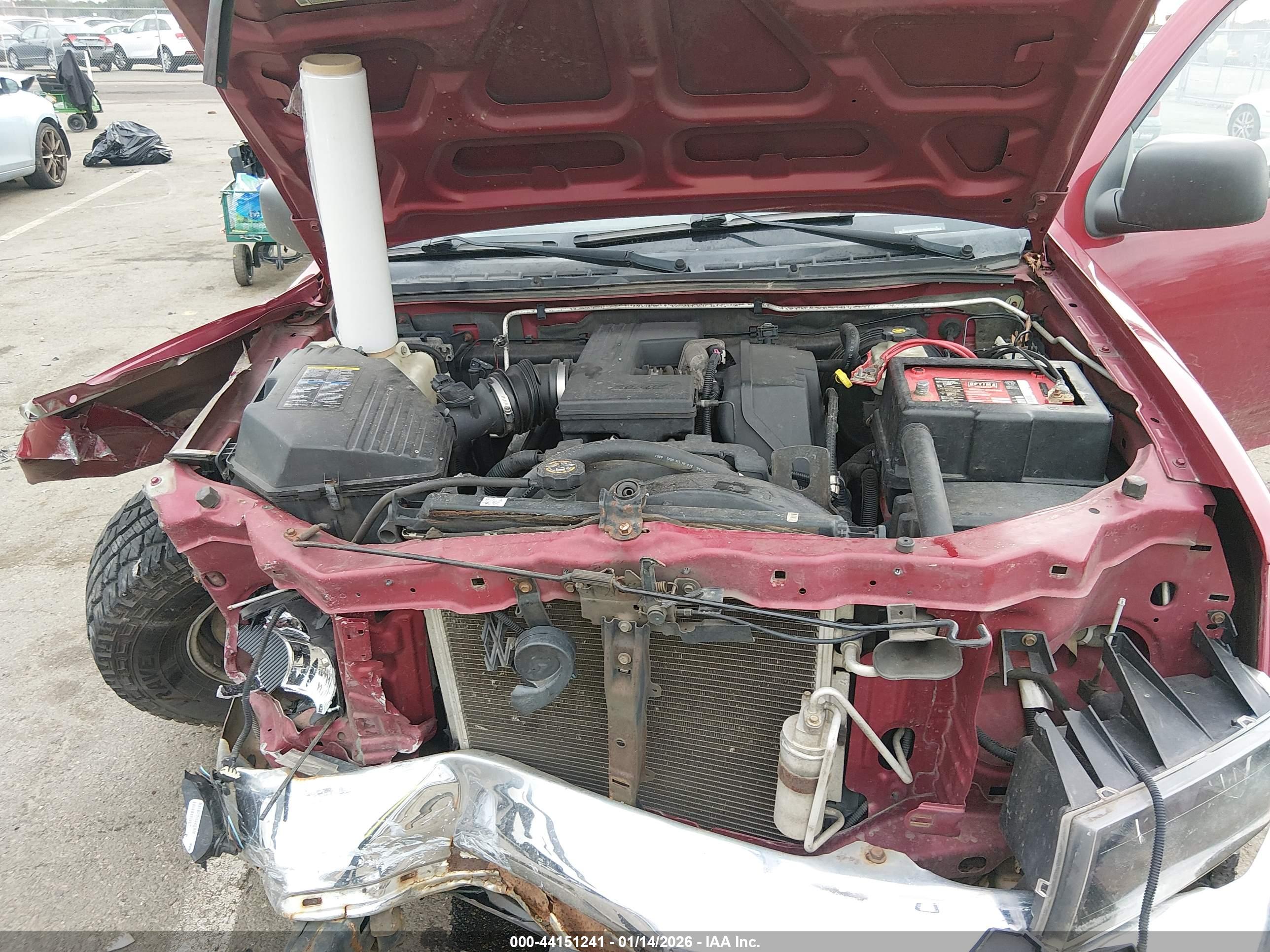 CHEVROLET COLORADO image 10