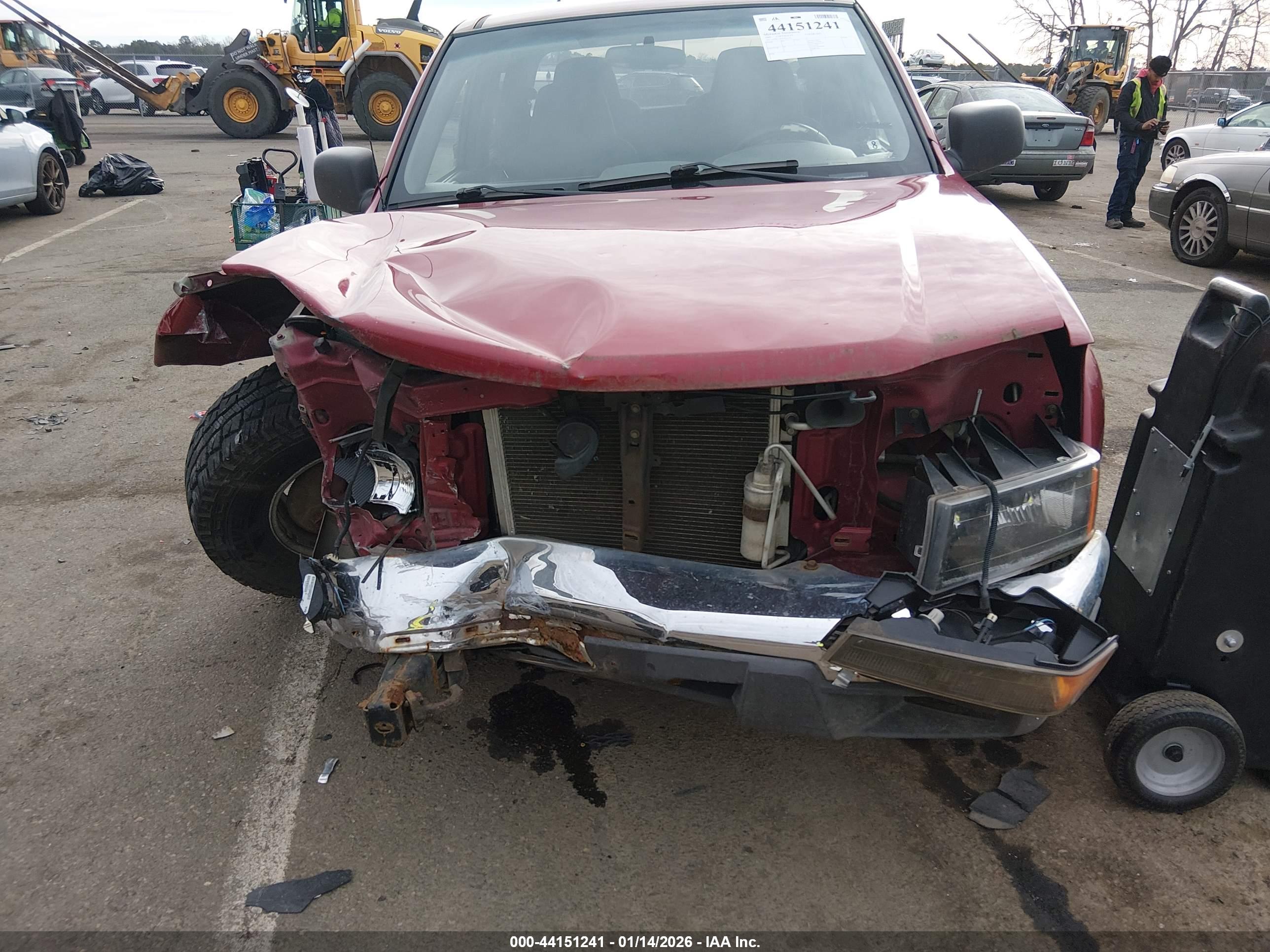CHEVROLET COLORADO image 6