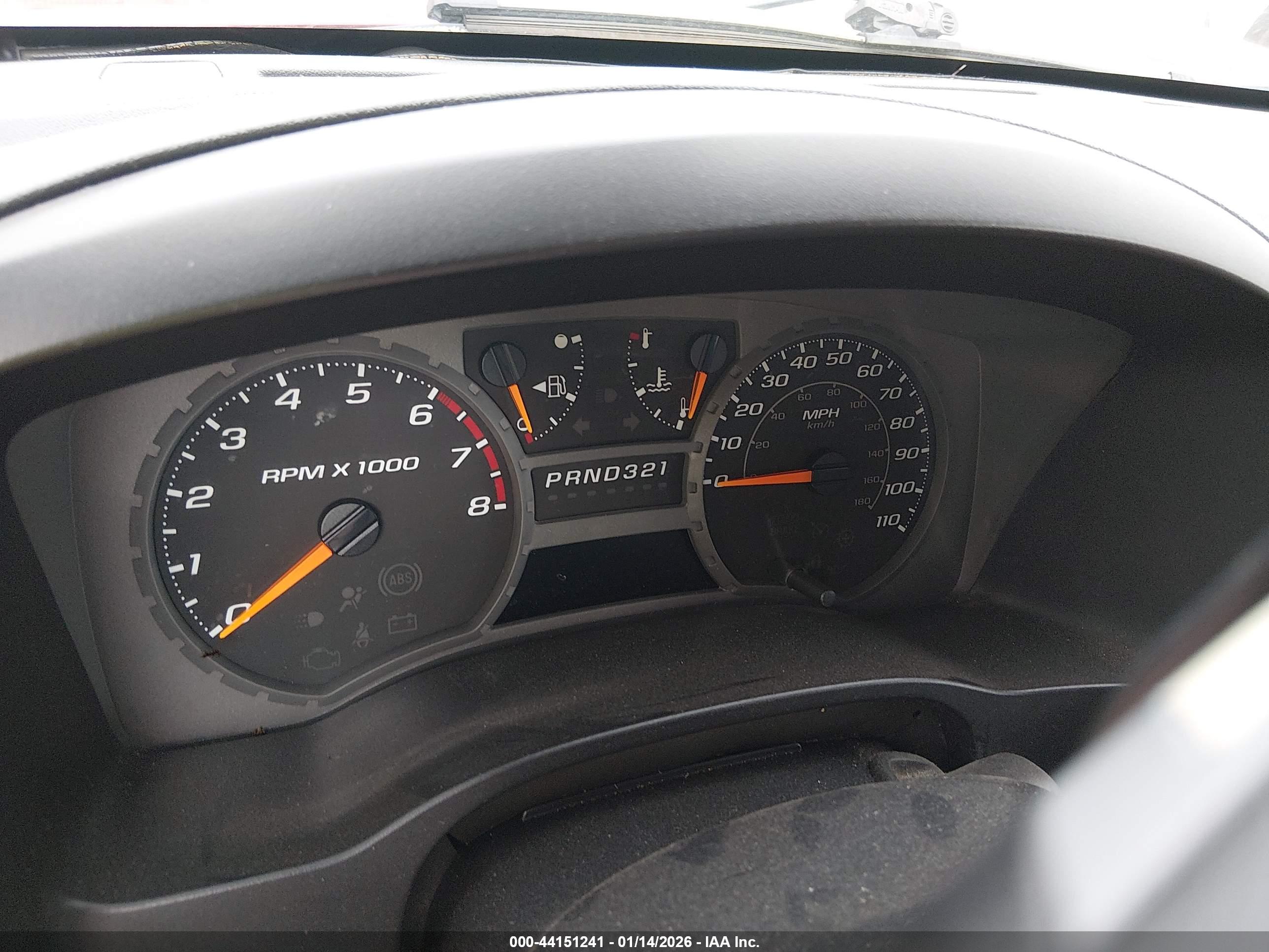 CHEVROLET COLORADO image 7