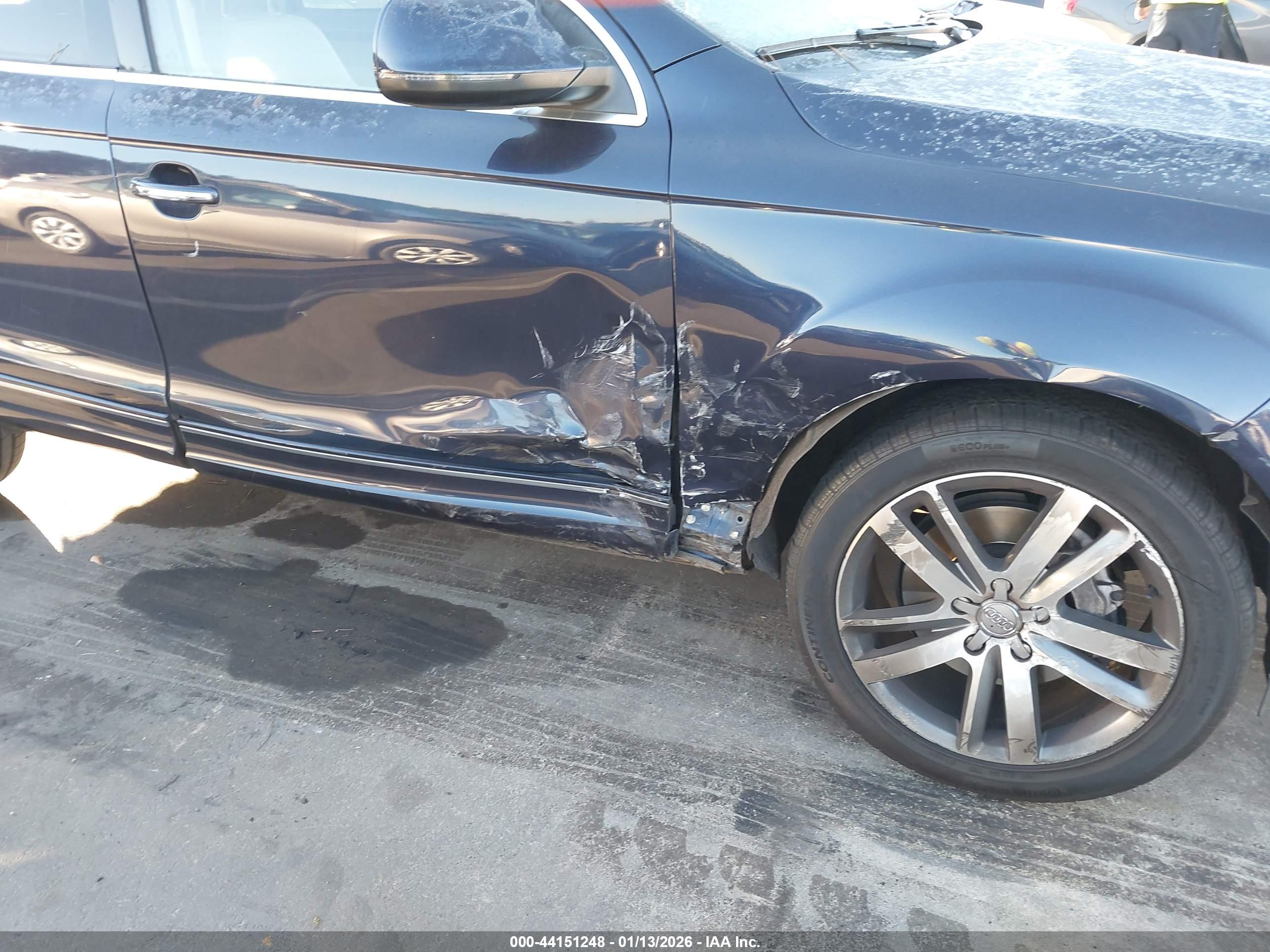 AUDI Q7 image 6