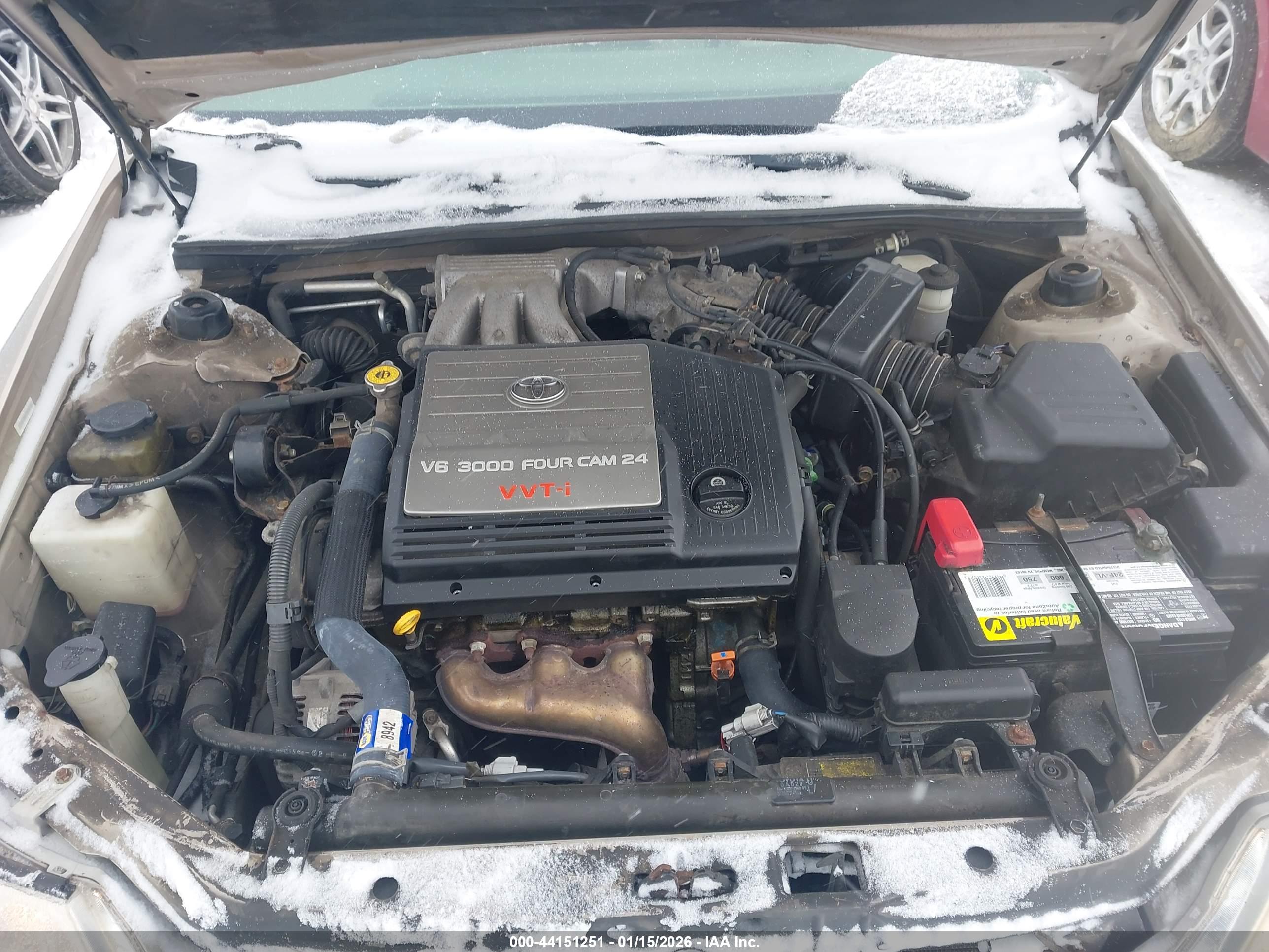 TOYOTA AVALON image 10