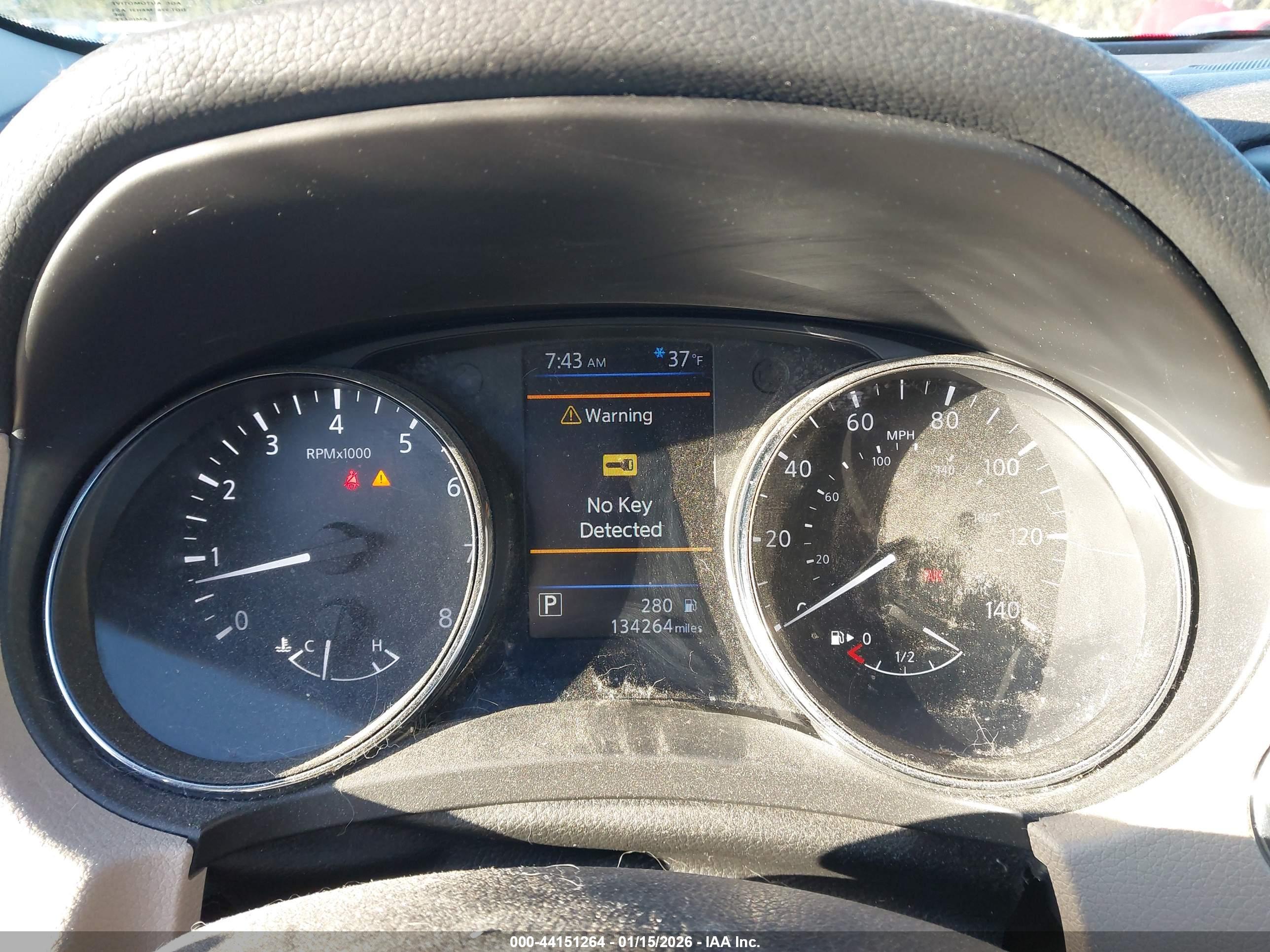 NISSAN ROGUE image 7
