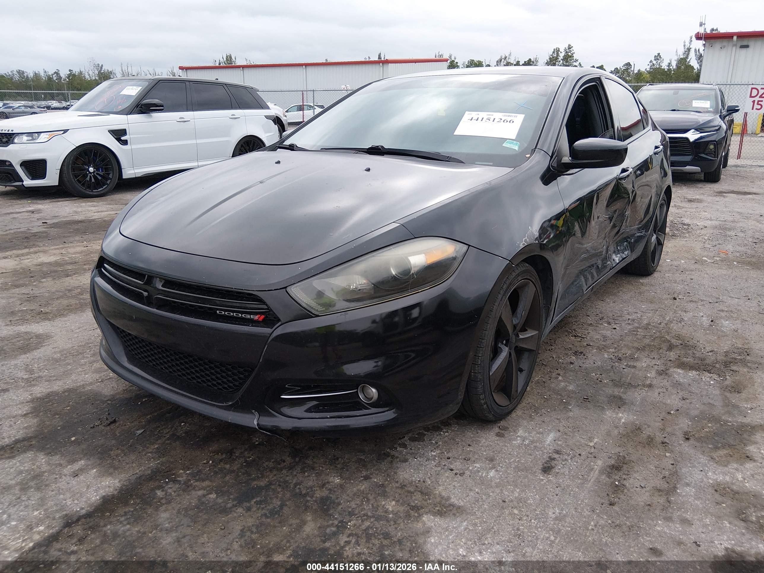 DODGE DART image 2