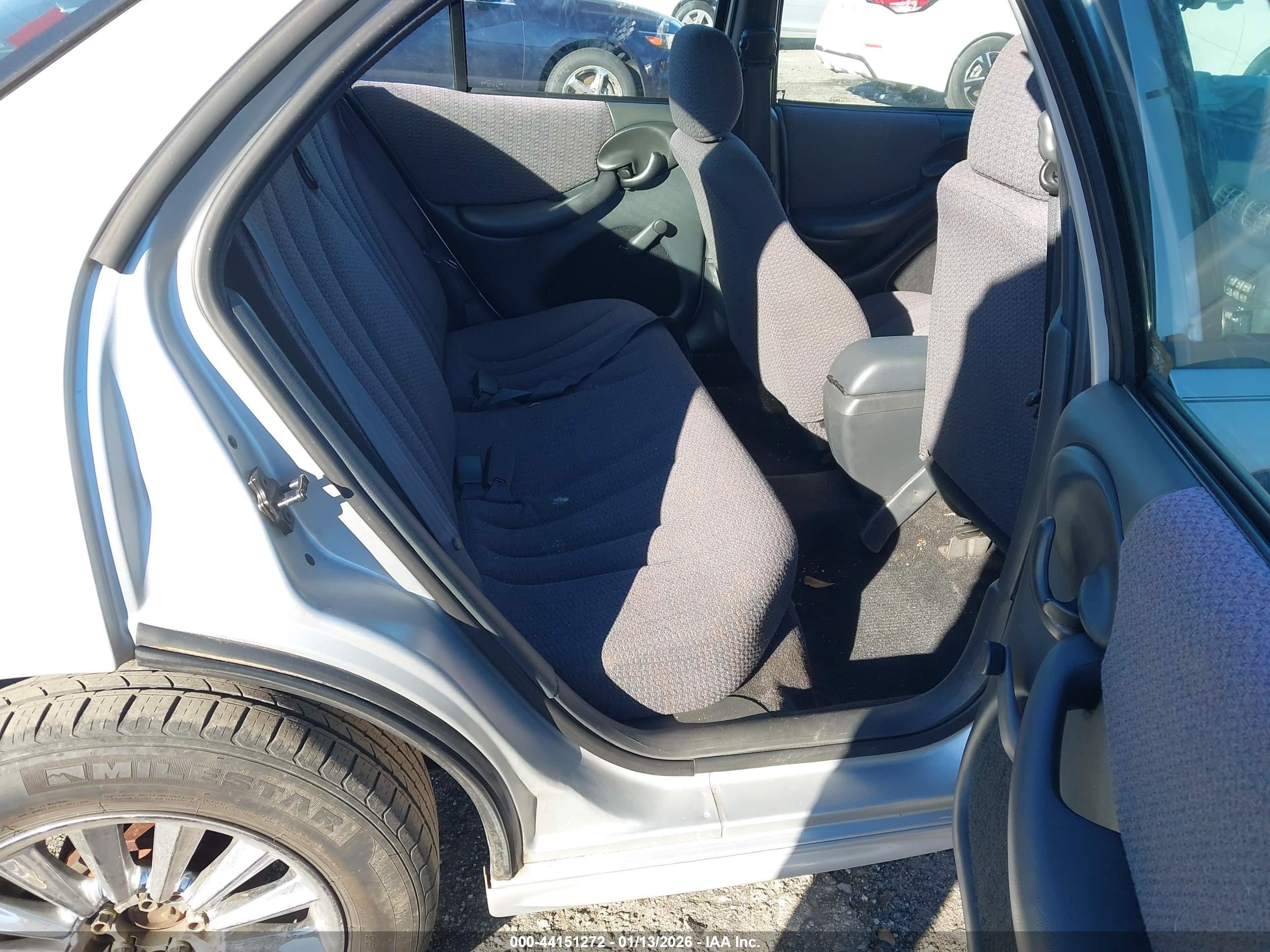PONTIAC SUNFIRE image 8