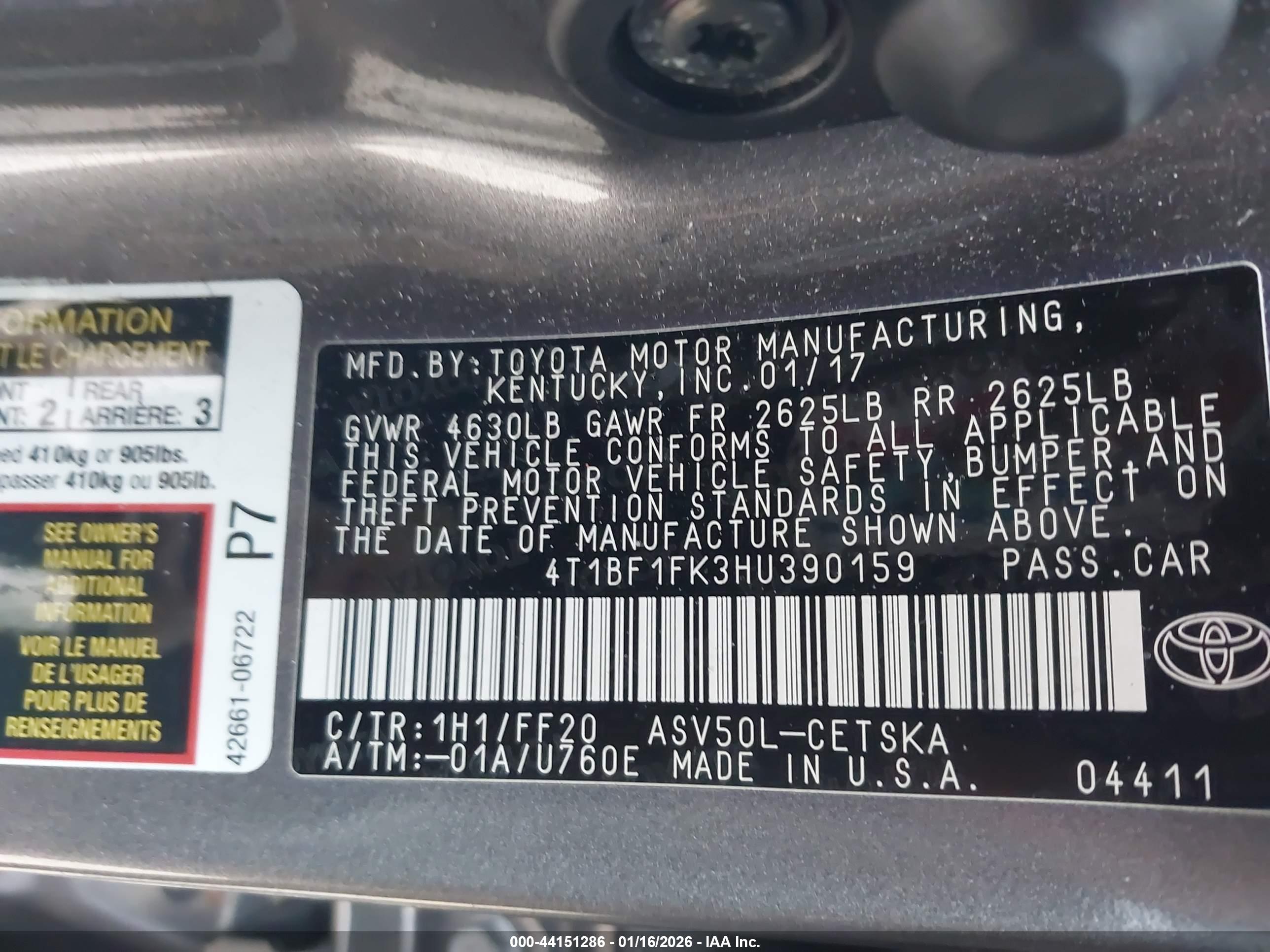 TOYOTA CAMRY image 9