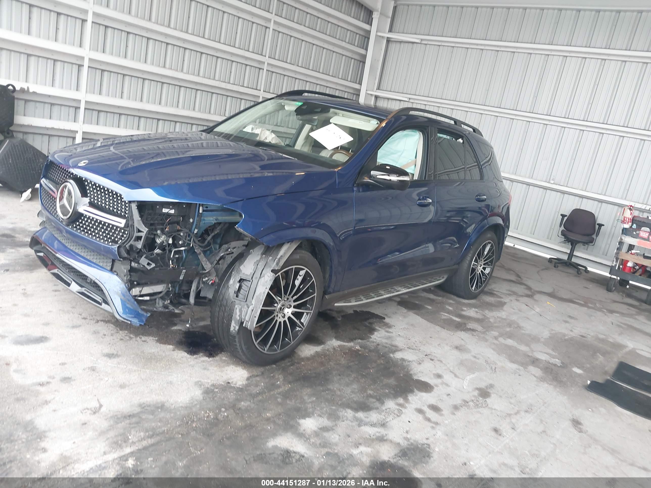 MERCEDES-BENZ GLE image 2