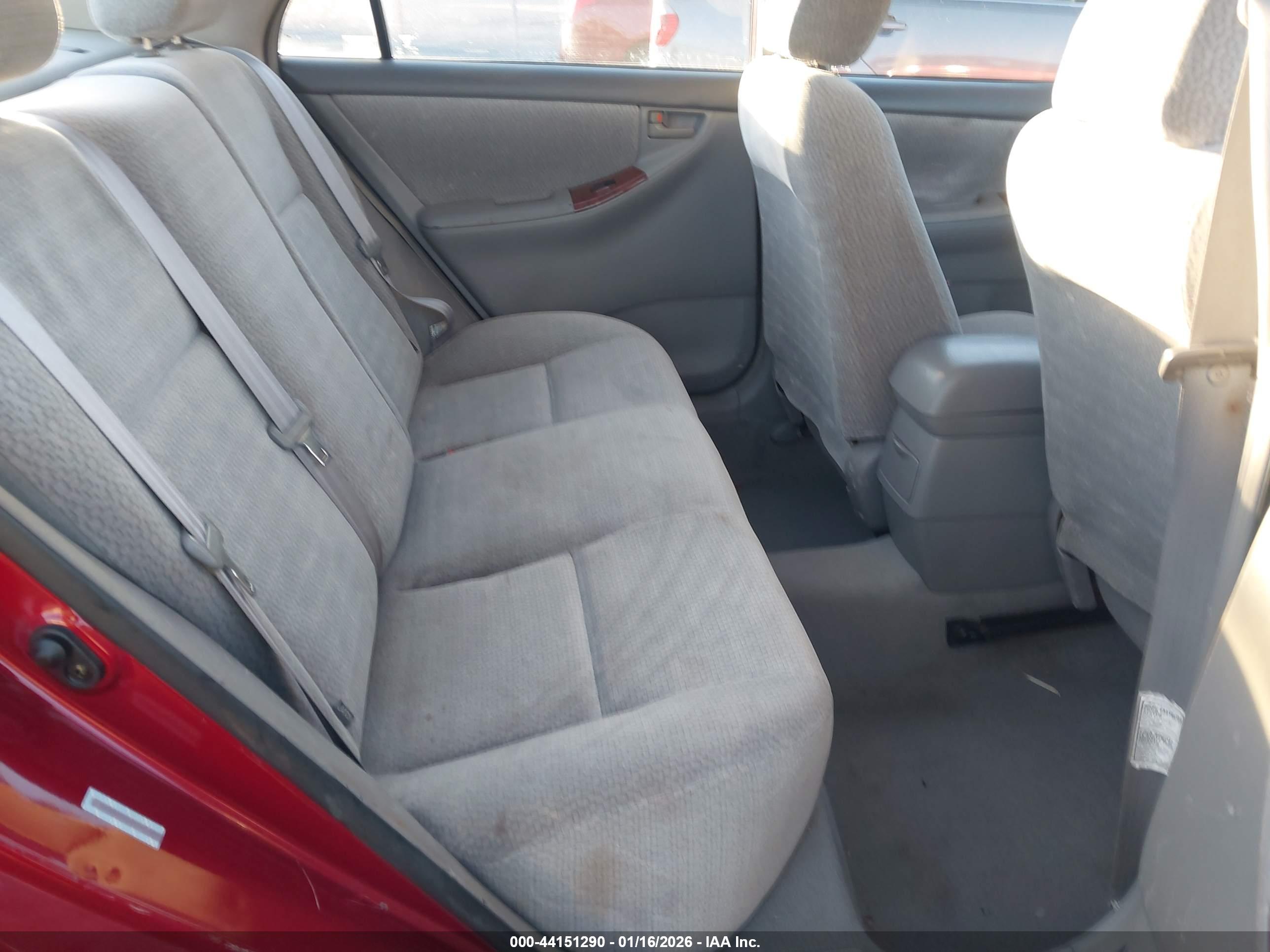 TOYOTA COROLLA image 8
