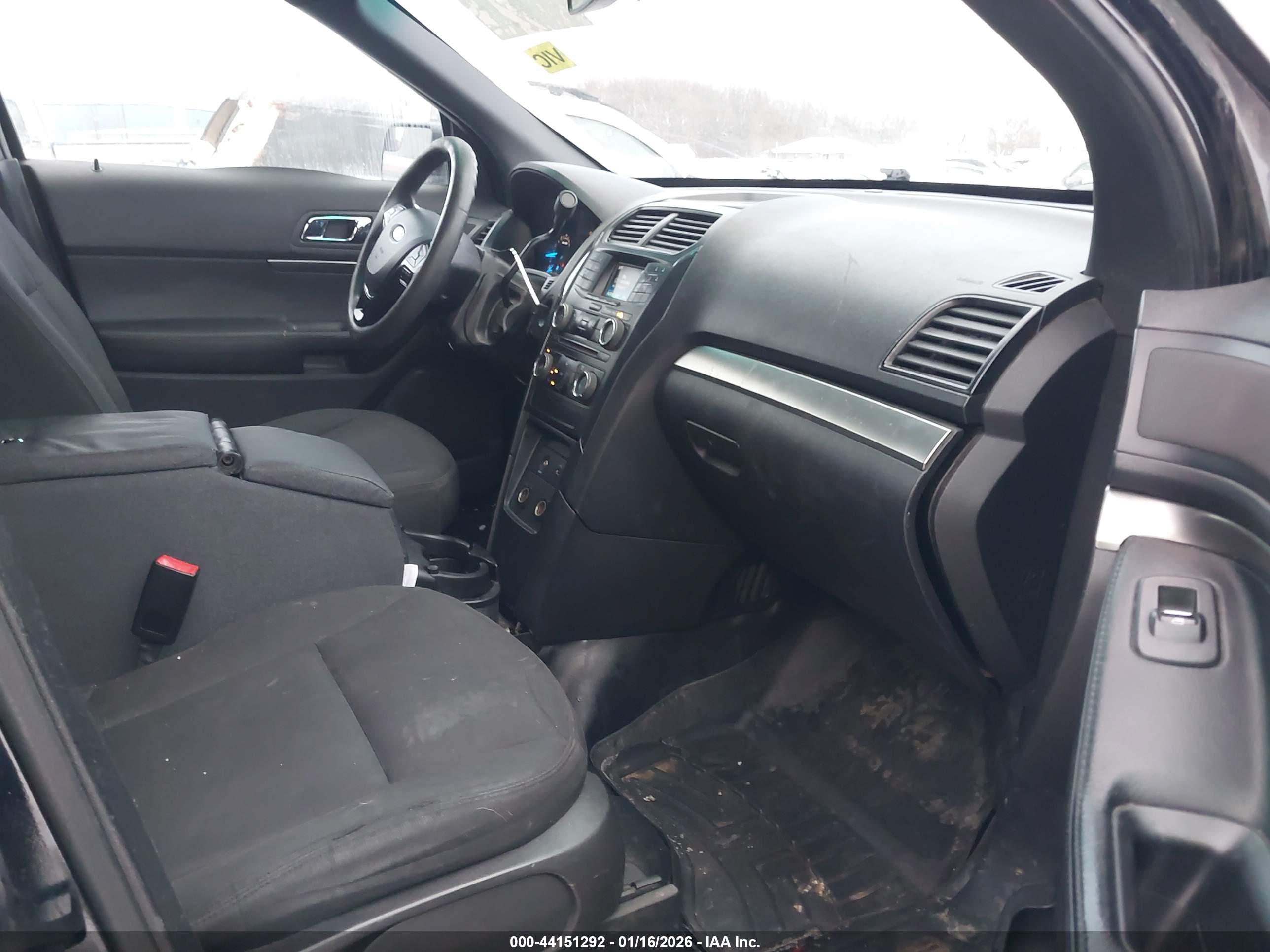 FORD UTILITY image 5