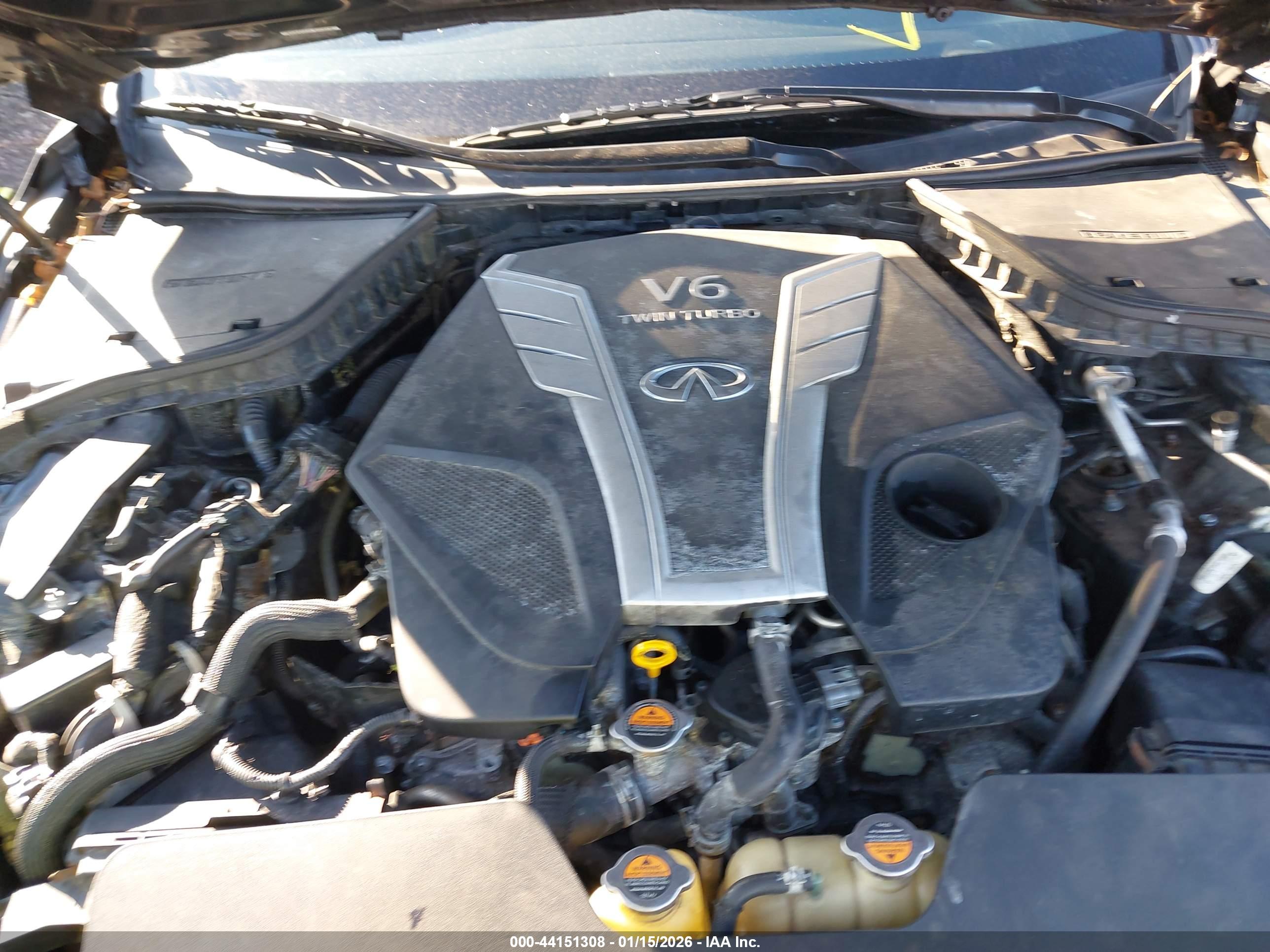 INFINITI Q50 image 10