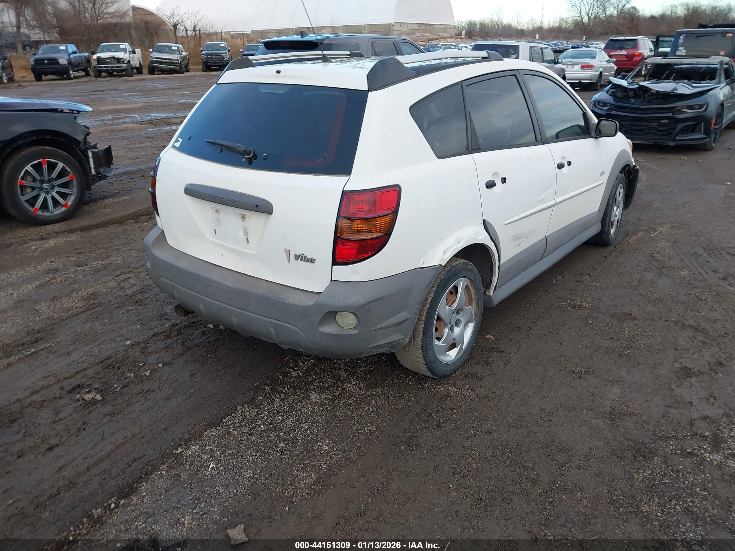 PONTIAC VIBE image 4