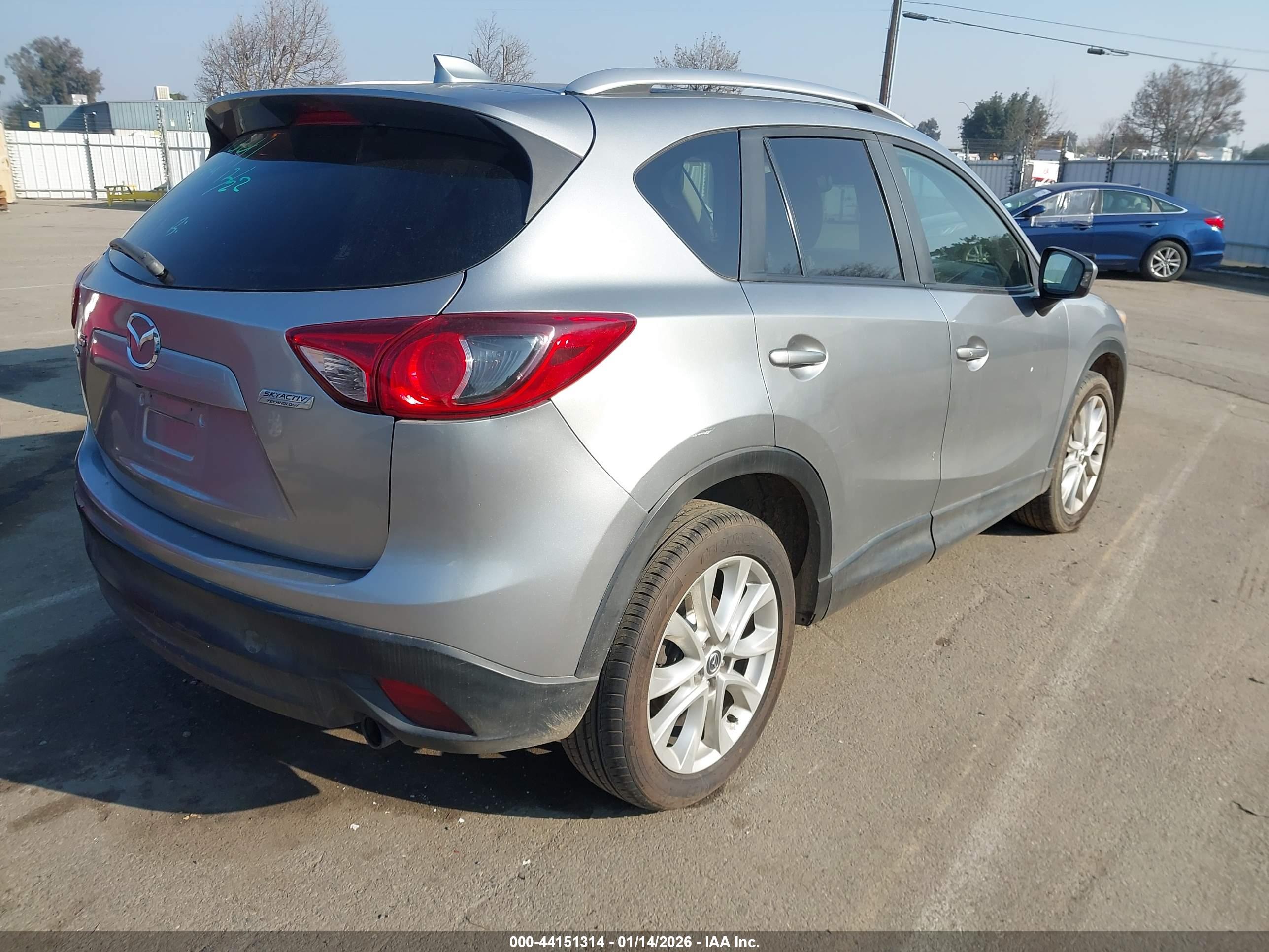 MAZDA CX-5 image 4