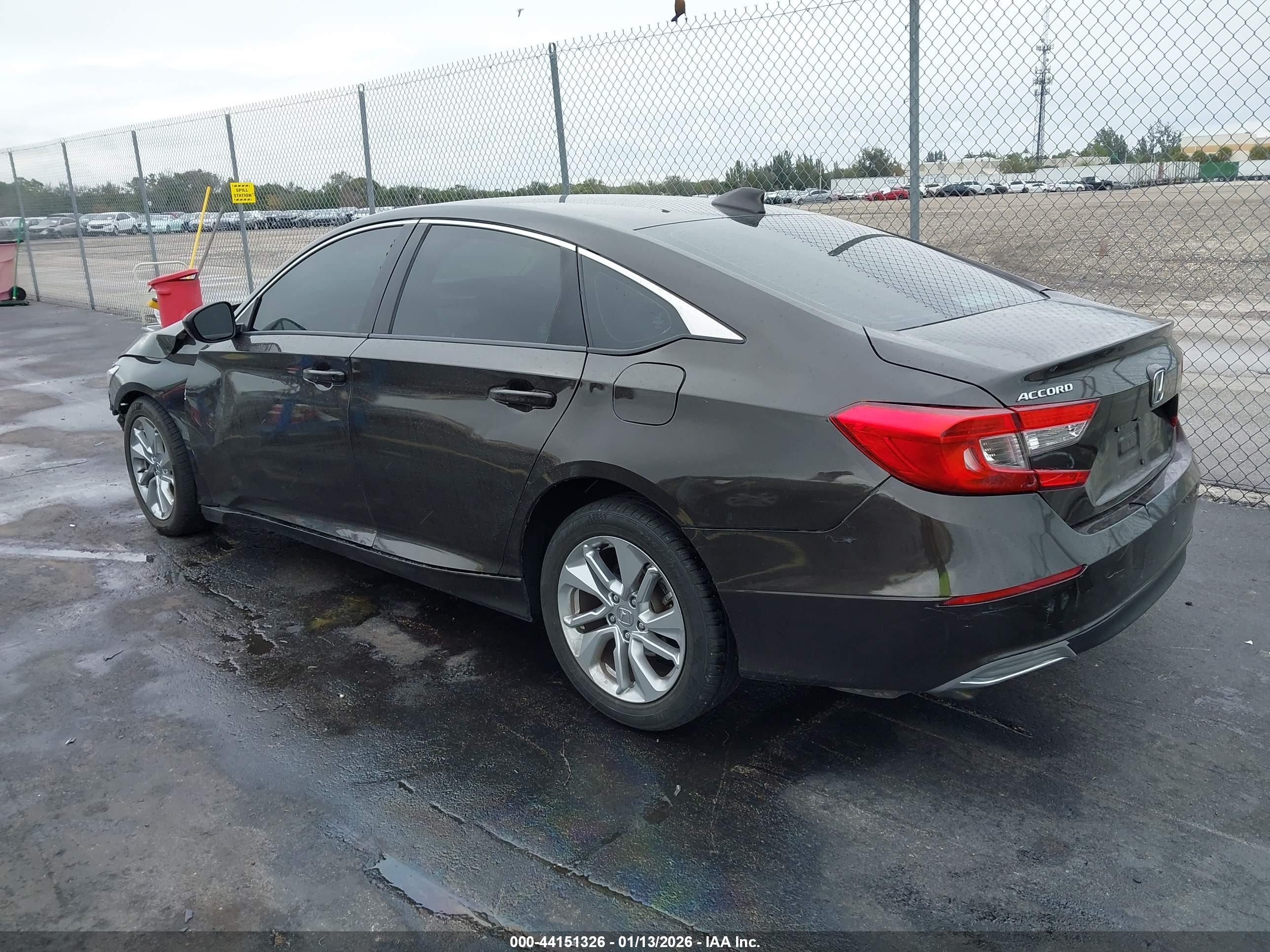 HONDA ACCORD image 3