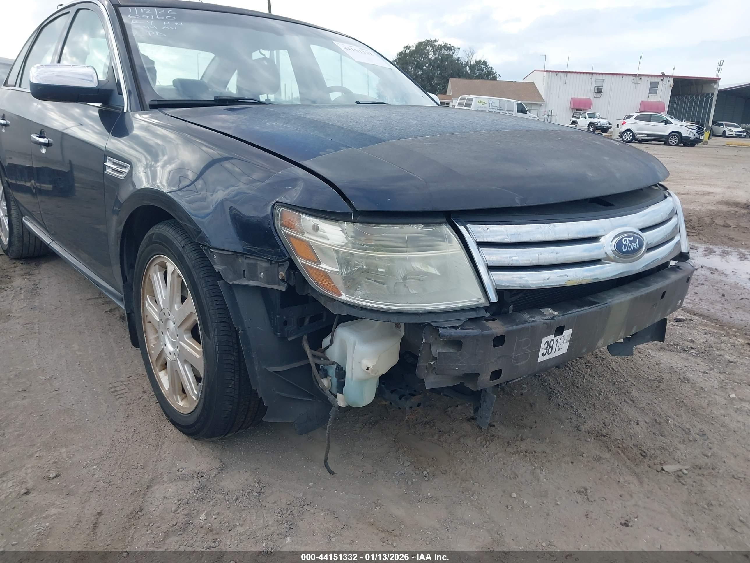 FORD TAURUS image 6