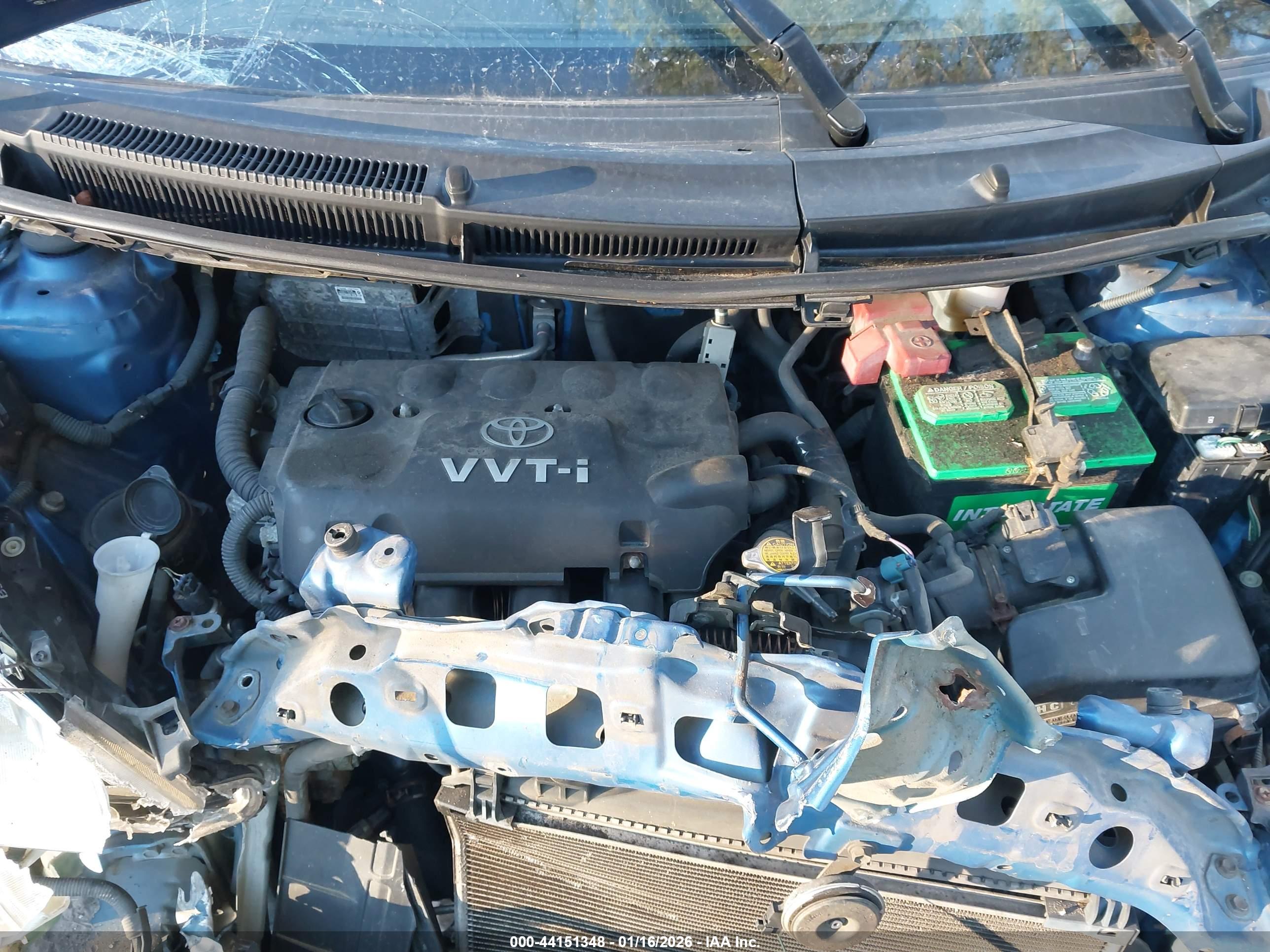 TOYOTA YARIS image 10