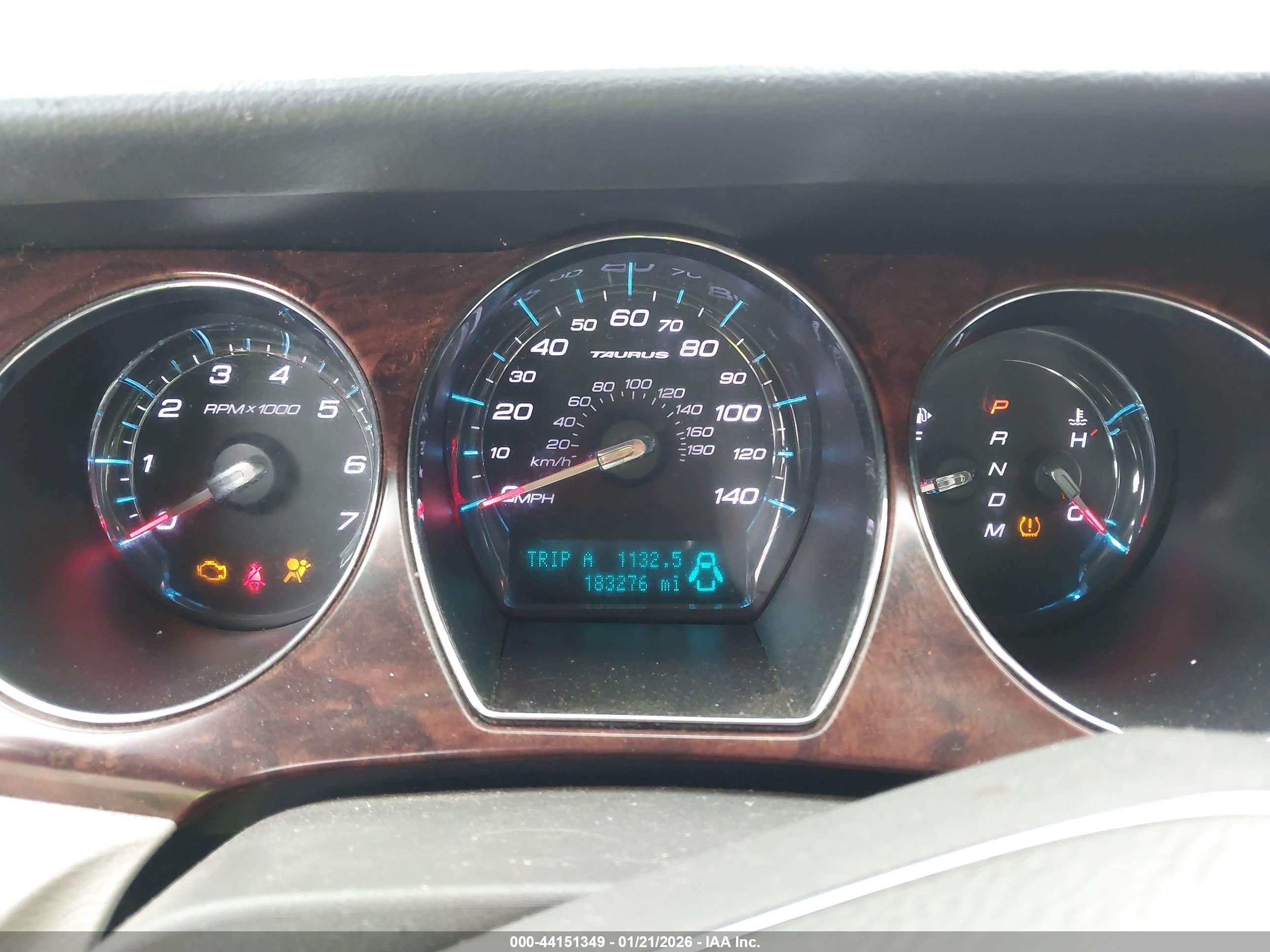 FORD TAURUS image 7