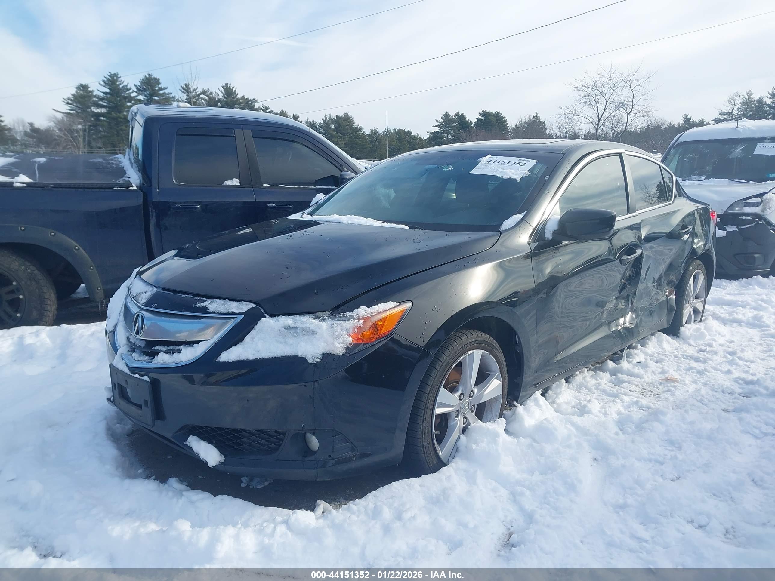 ACURA ILX image 2
