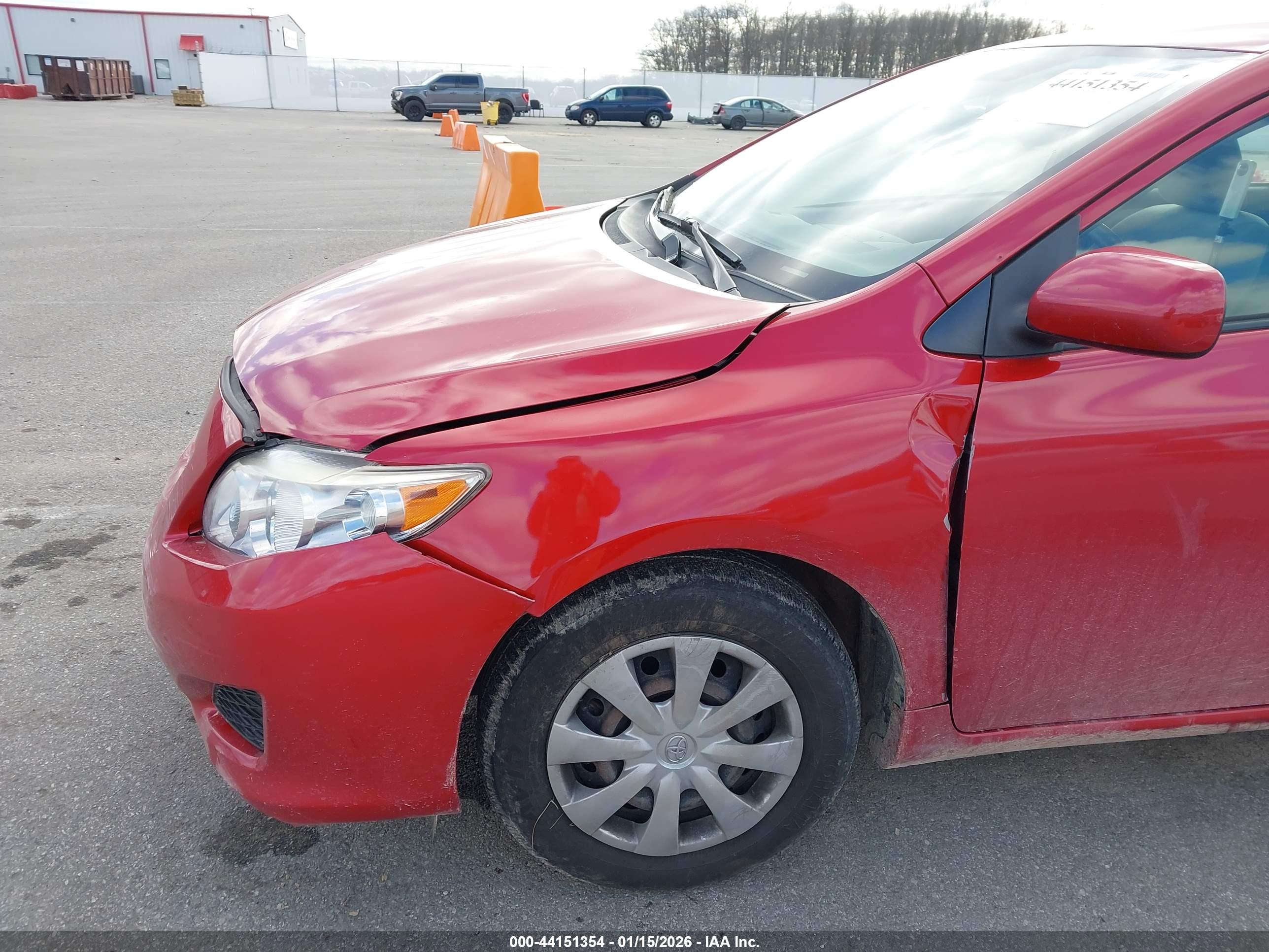TOYOTA COROLLA image 6