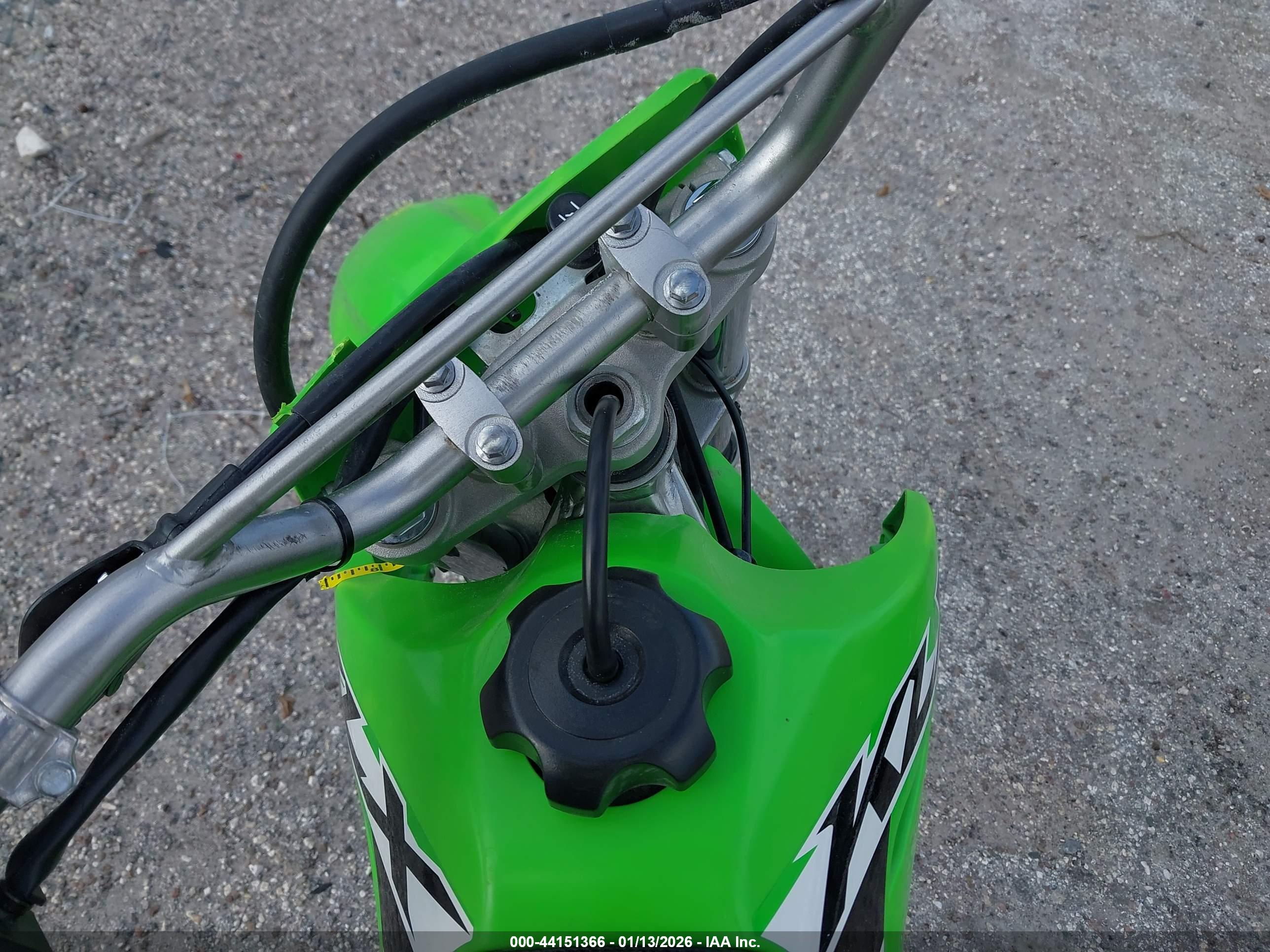 KAWASAKI KLX140 image 7