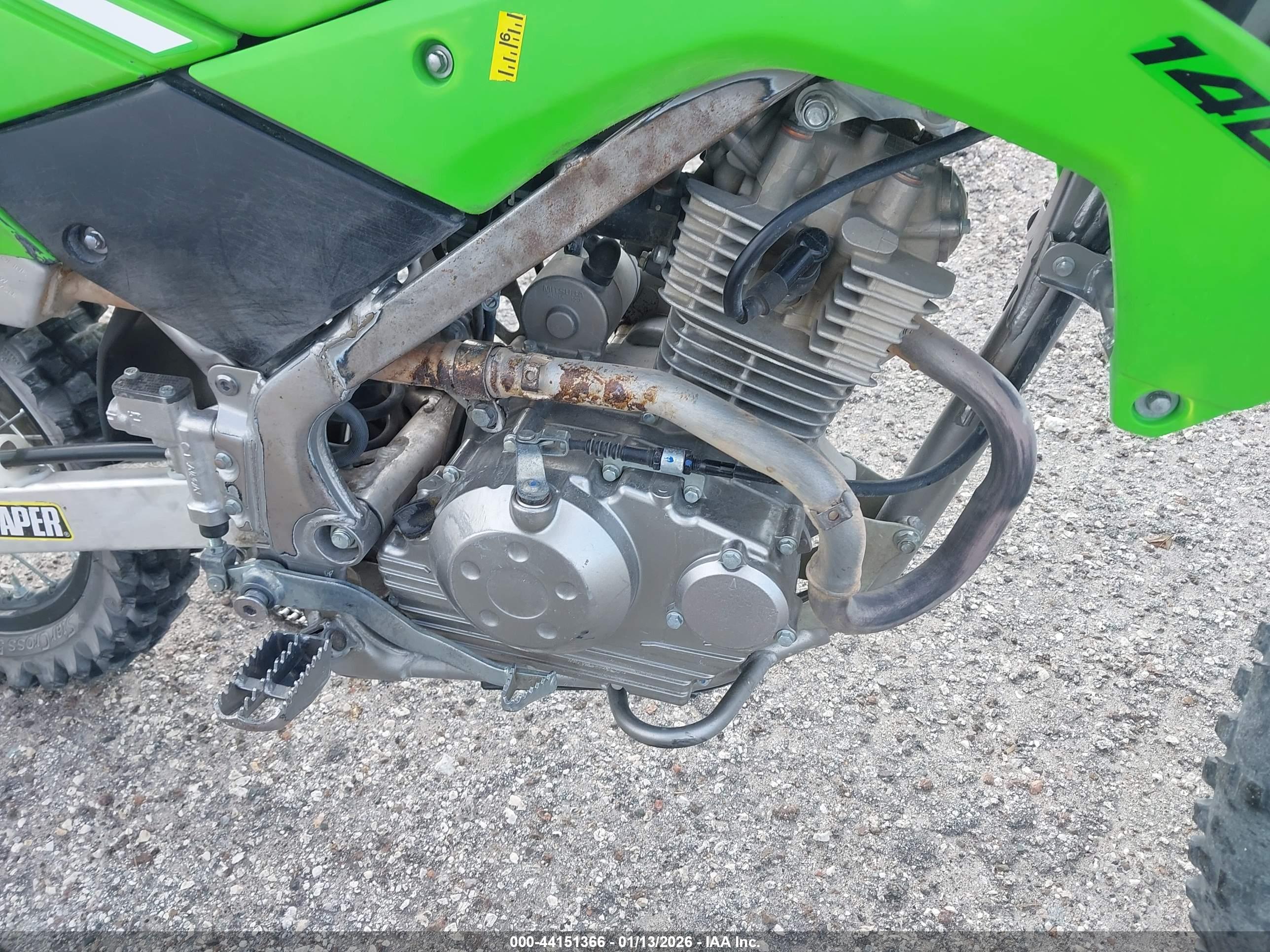 KAWASAKI KLX140 image 8