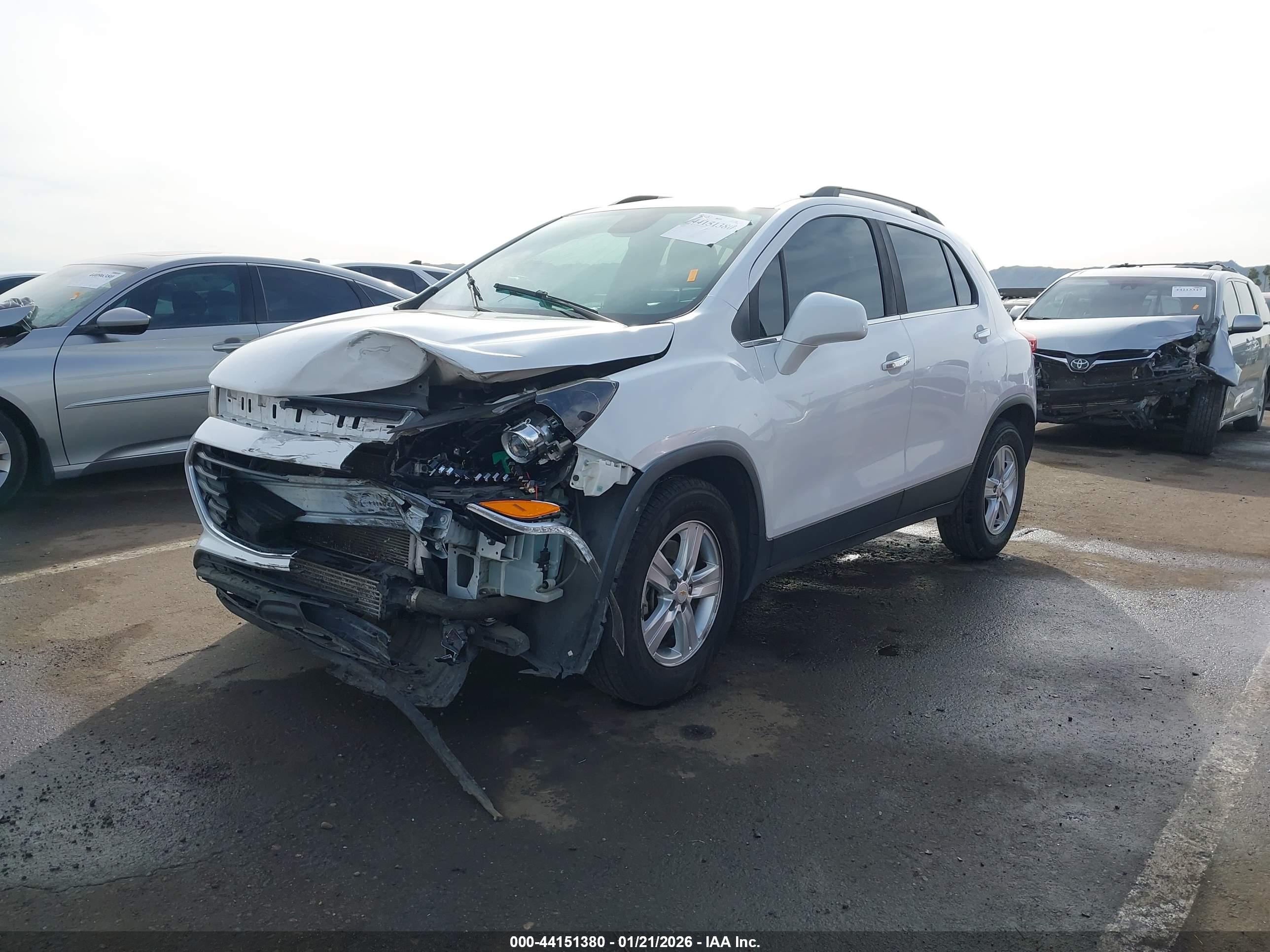 CHEVROLET TRAX image 6